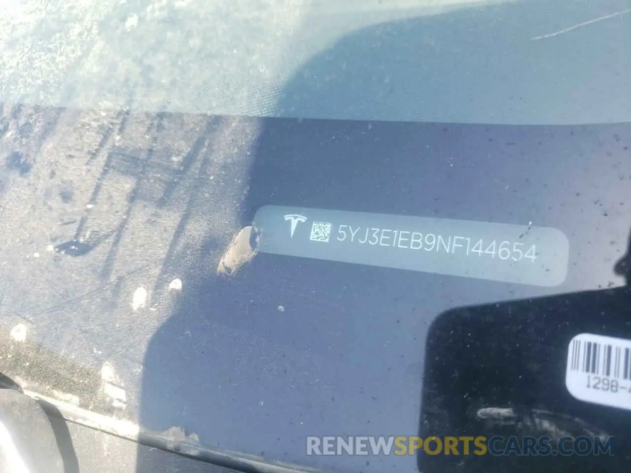 10 fotografías del automóvil dañado 5YJ3E1EB9NF144654 TESLA MODEL 3 2022