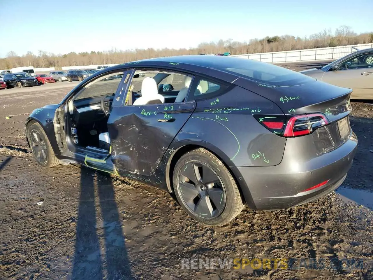 2 fotografías del automóvil dañado 5YJ3E1EB9NF154827 TESLA MODEL 3 2022