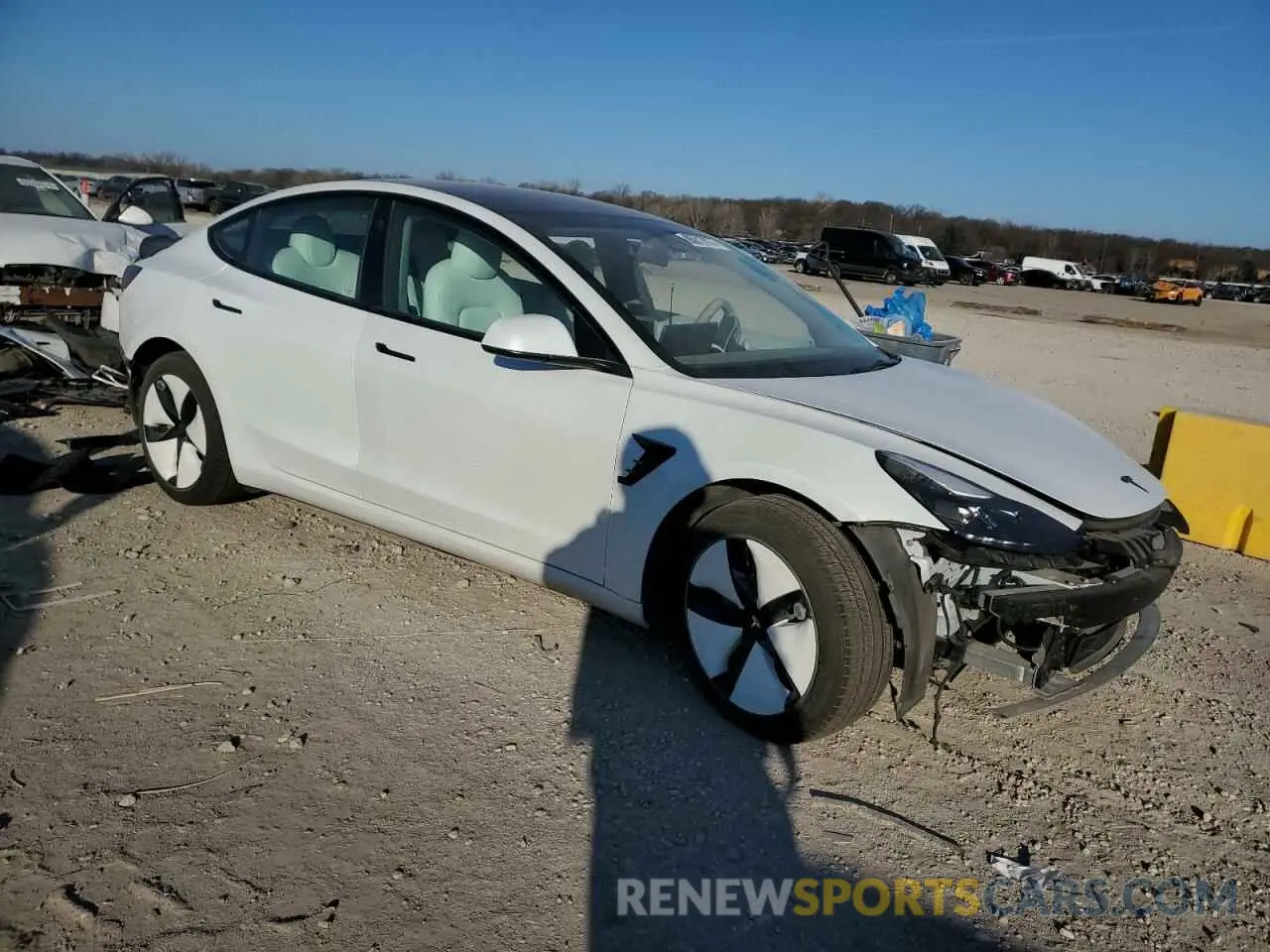 4 fotografías del automóvil dañado 5YJ3E1EB9NF169974 TESLA MODEL 3 2022