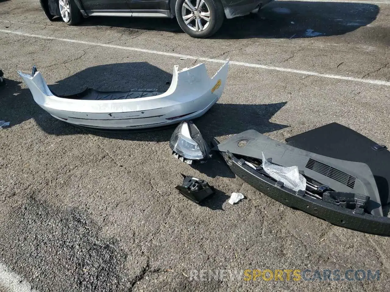 12 fotografías del automóvil dañado 5YJ3E1EB9NF173779 TESLA MODEL 3 2022