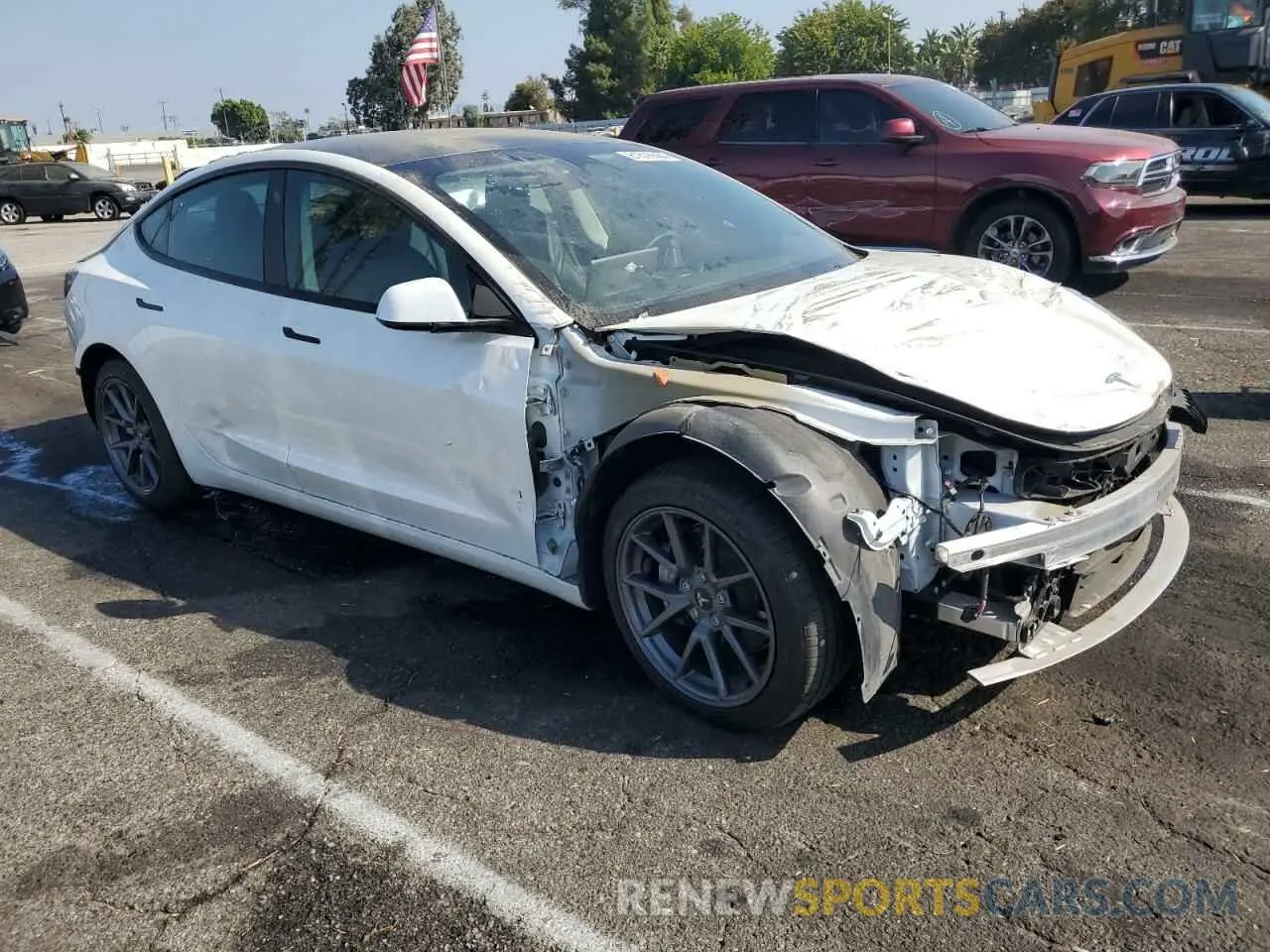 4 fotografías del automóvil dañado 5YJ3E1EB9NF173779 TESLA MODEL 3 2022