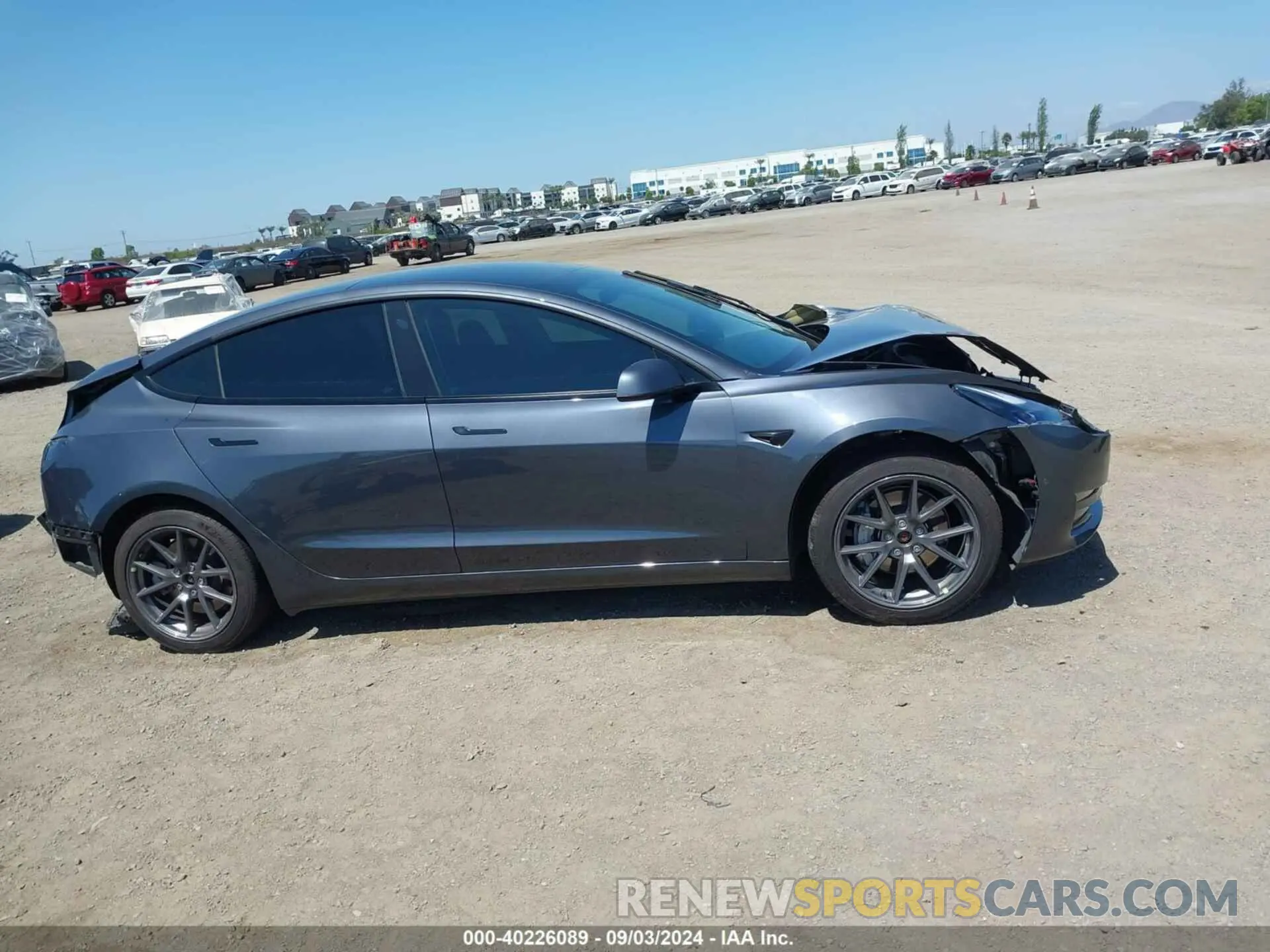 13 fotografías del automóvil dañado 5YJ3E1EB9NF184247 TESLA MODEL 3 2022