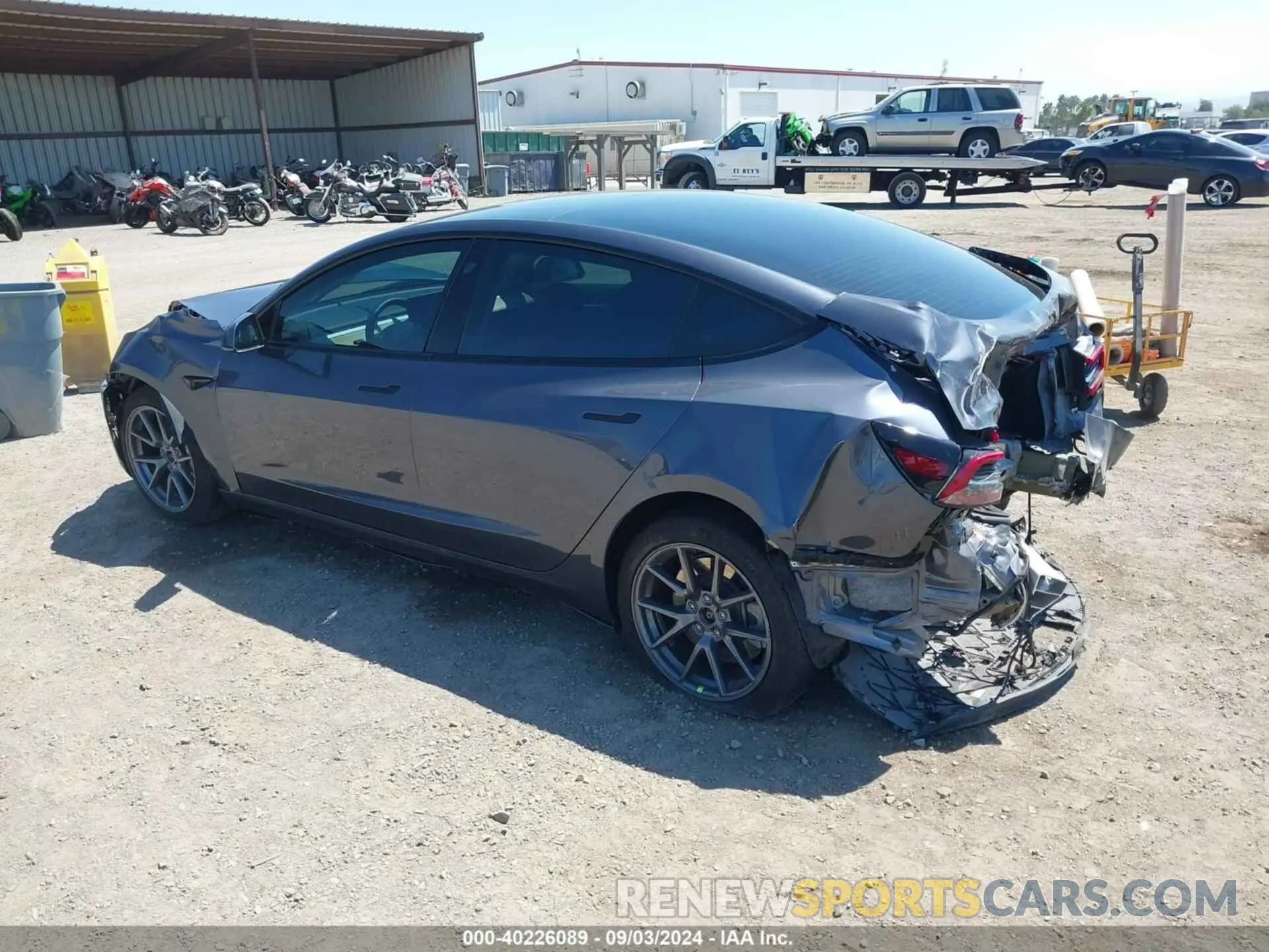 3 fotografías del automóvil dañado 5YJ3E1EB9NF184247 TESLA MODEL 3 2022