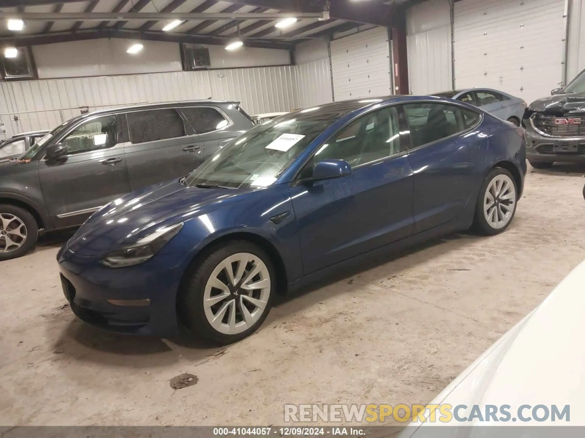2 fotografías del automóvil dañado 5YJ3E1EB9NF186113 TESLA MODEL 3 2022