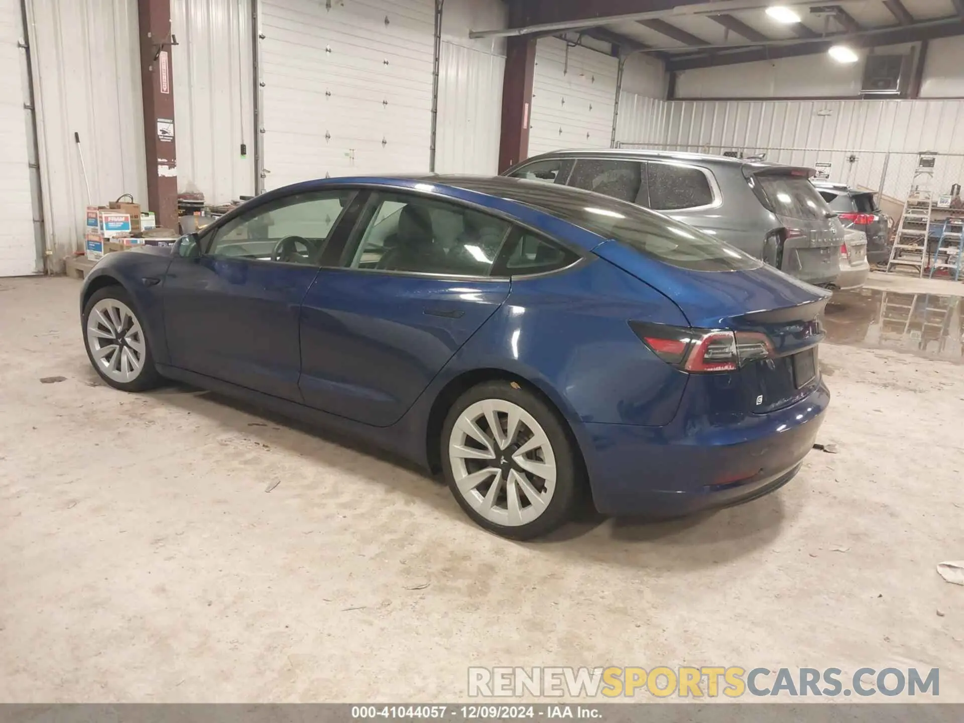 3 fotografías del automóvil dañado 5YJ3E1EB9NF186113 TESLA MODEL 3 2022