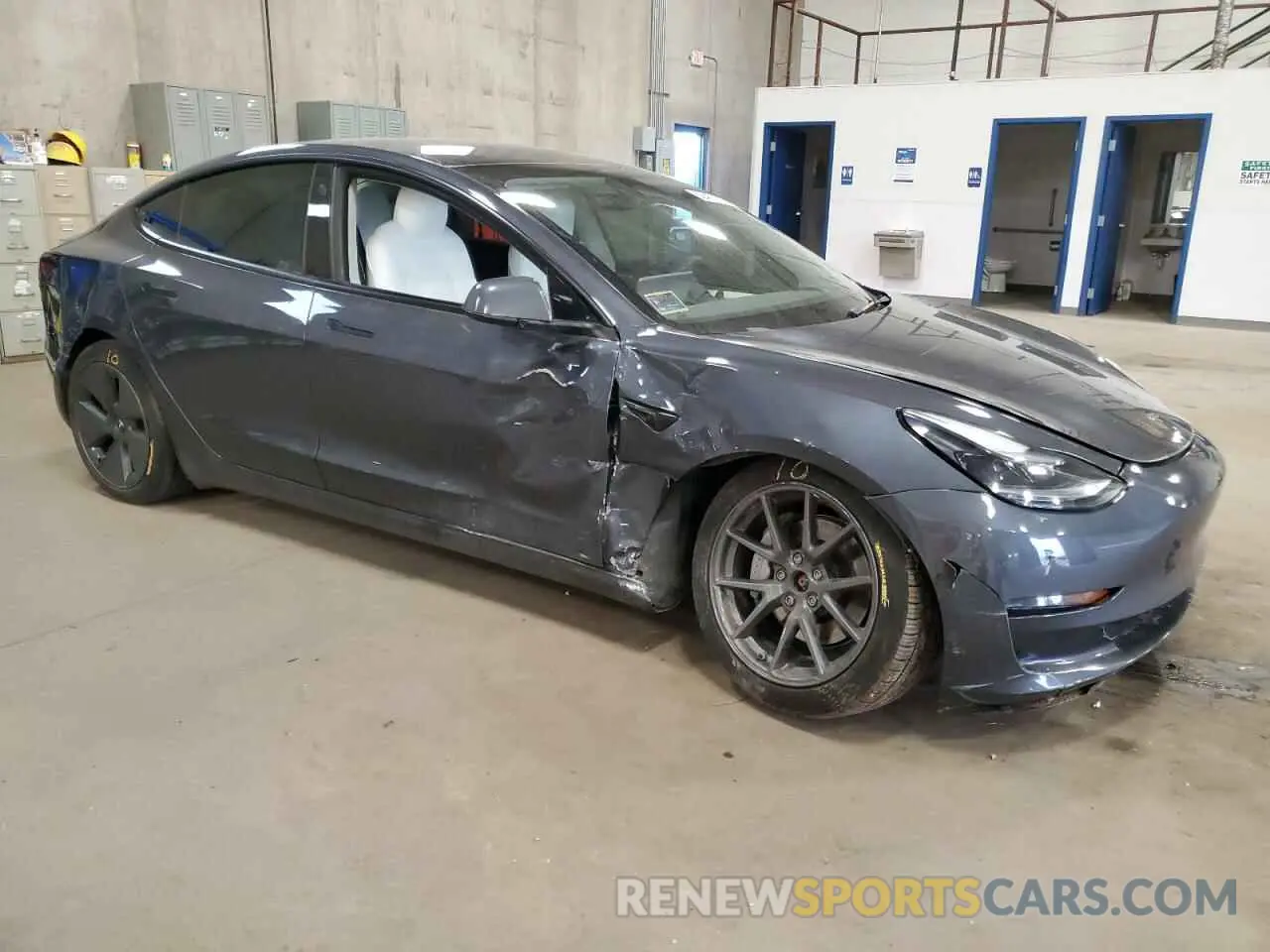 4 fotografías del automóvil dañado 5YJ3E1EB9NF199184 TESLA MODEL 3 2022