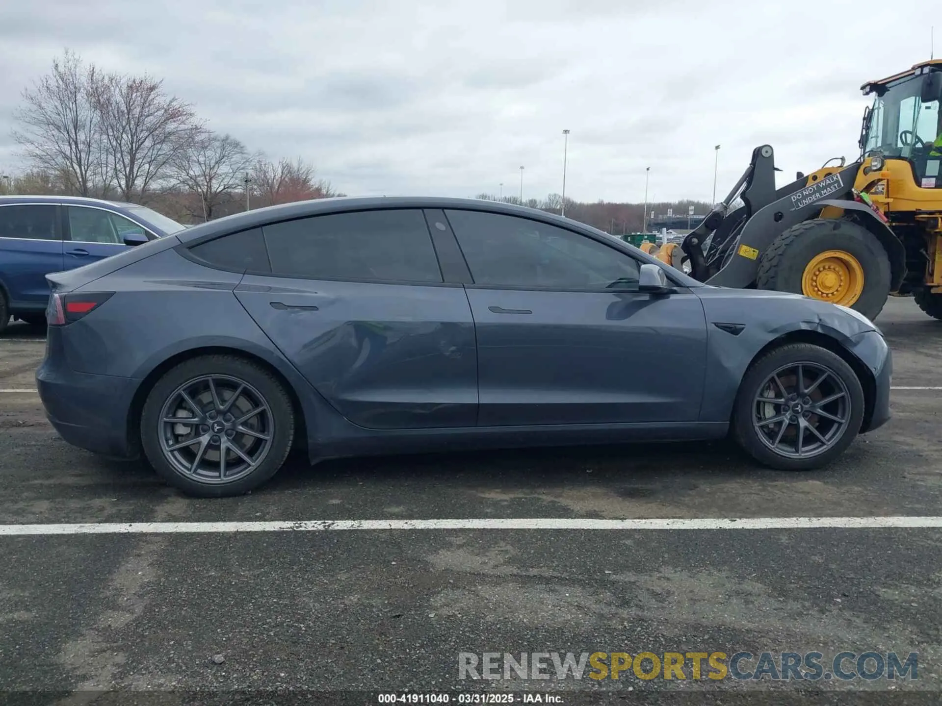13 fotografías del automóvil dañado 5YJ3E1EB9NF206943 TESLA MODEL 3 2022