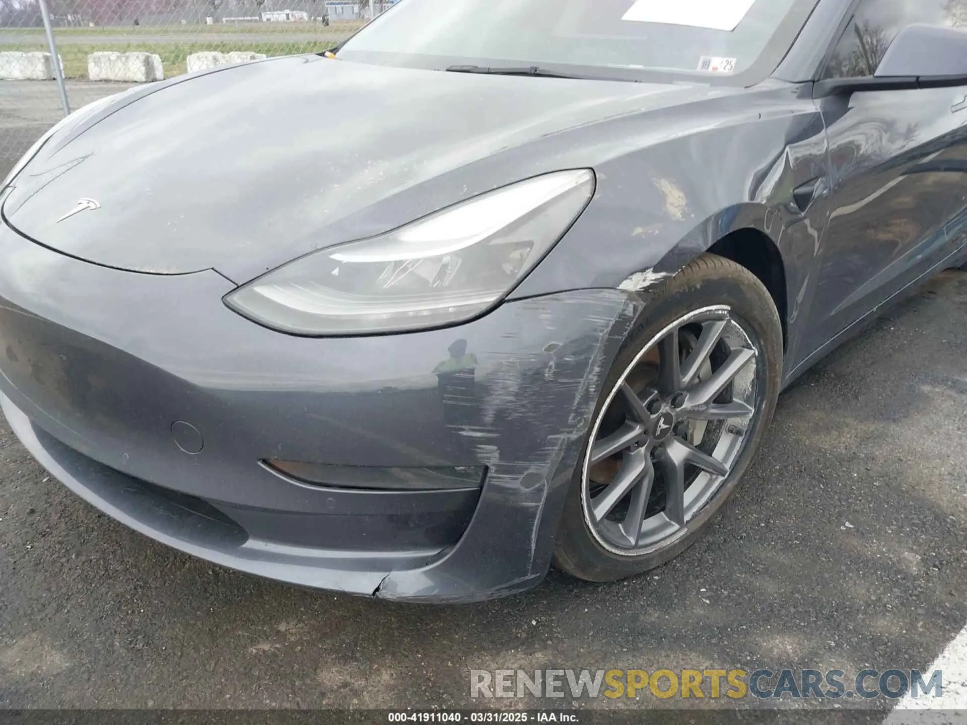 19 fotografías del automóvil dañado 5YJ3E1EB9NF206943 TESLA MODEL 3 2022