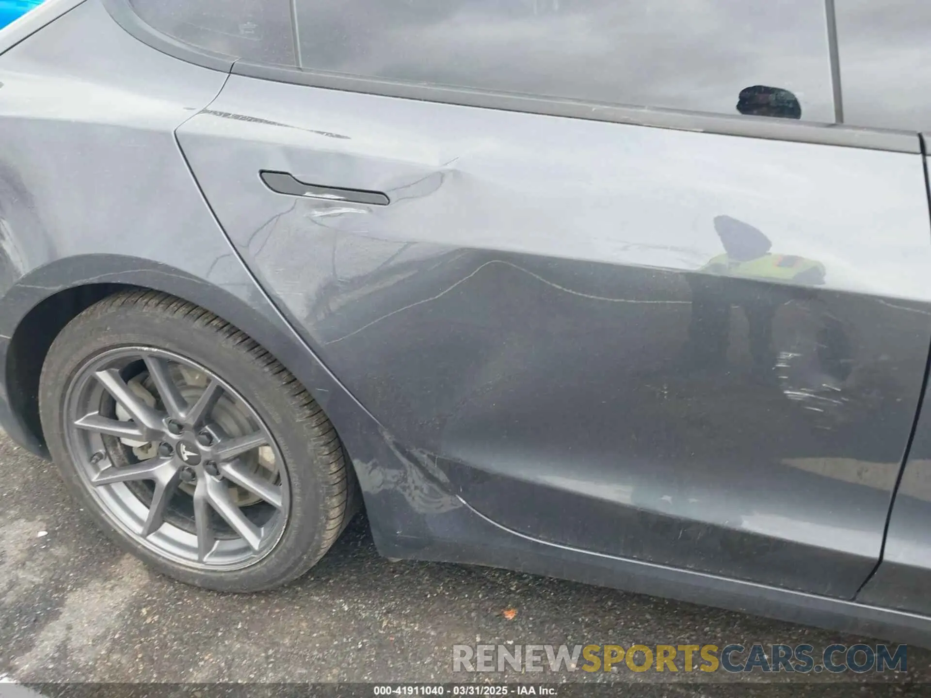 21 fotografías del automóvil dañado 5YJ3E1EB9NF206943 TESLA MODEL 3 2022