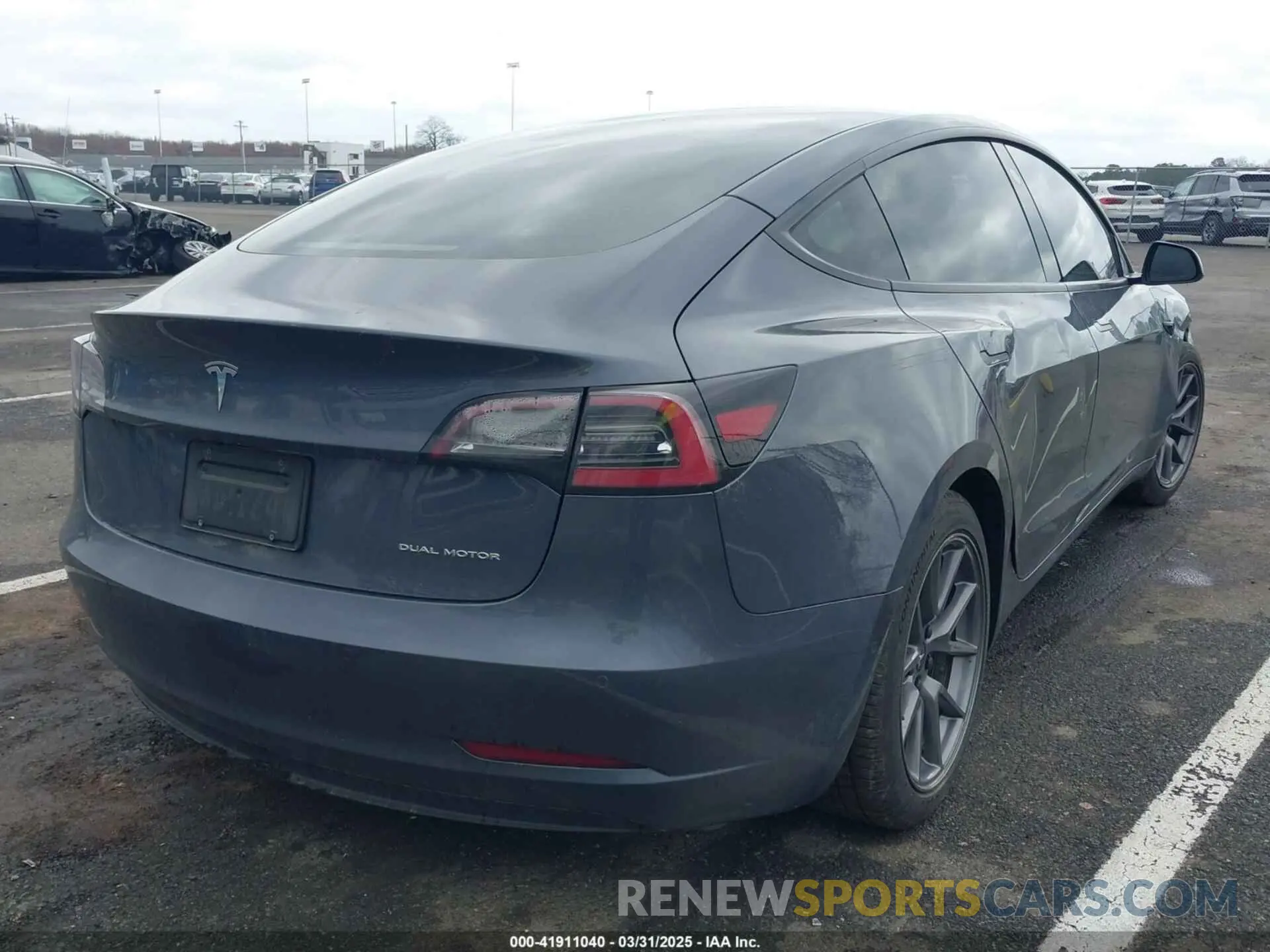 4 fotografías del automóvil dañado 5YJ3E1EB9NF206943 TESLA MODEL 3 2022