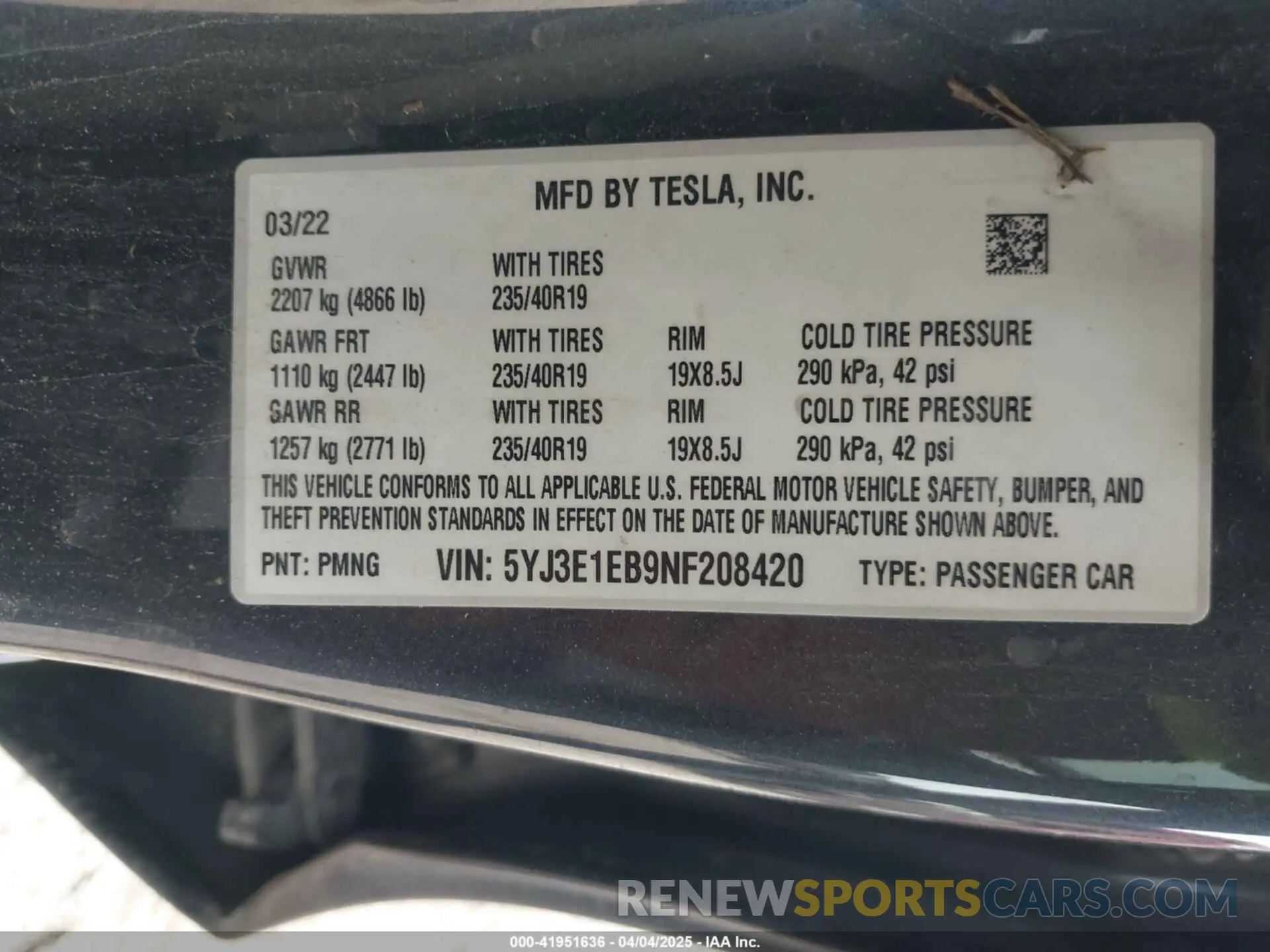 9 fotografías del automóvil dañado 5YJ3E1EB9NF208420 TESLA MODEL 3 2022