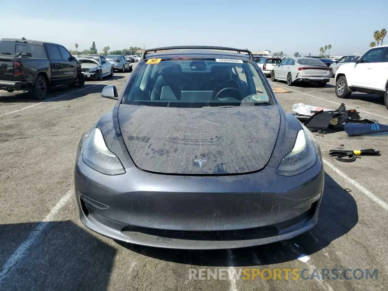 5 fotografías del automóvil dañado 5YJ3E1EB9NF233270 TESLA MODEL 3 2022