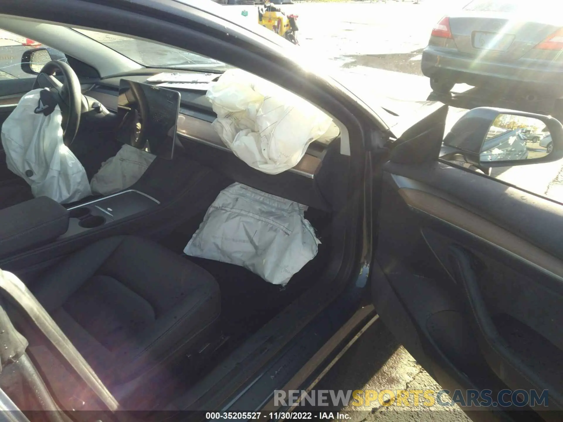 5 fotografías del automóvil dañado 5YJ3E1EB9NF242535 TESLA MODEL 3 2022