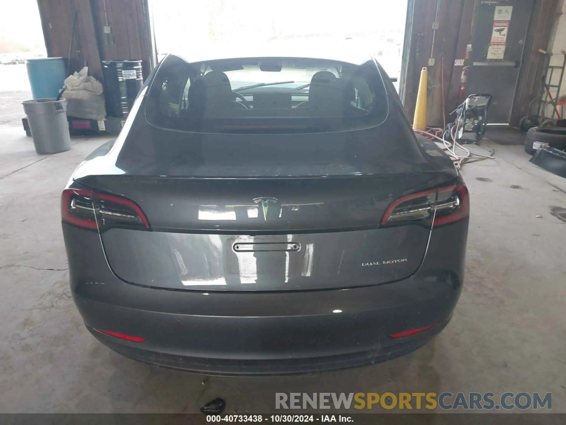15 fotografías del automóvil dañado 5YJ3E1EB9NF245662 TESLA MODEL 3 2022