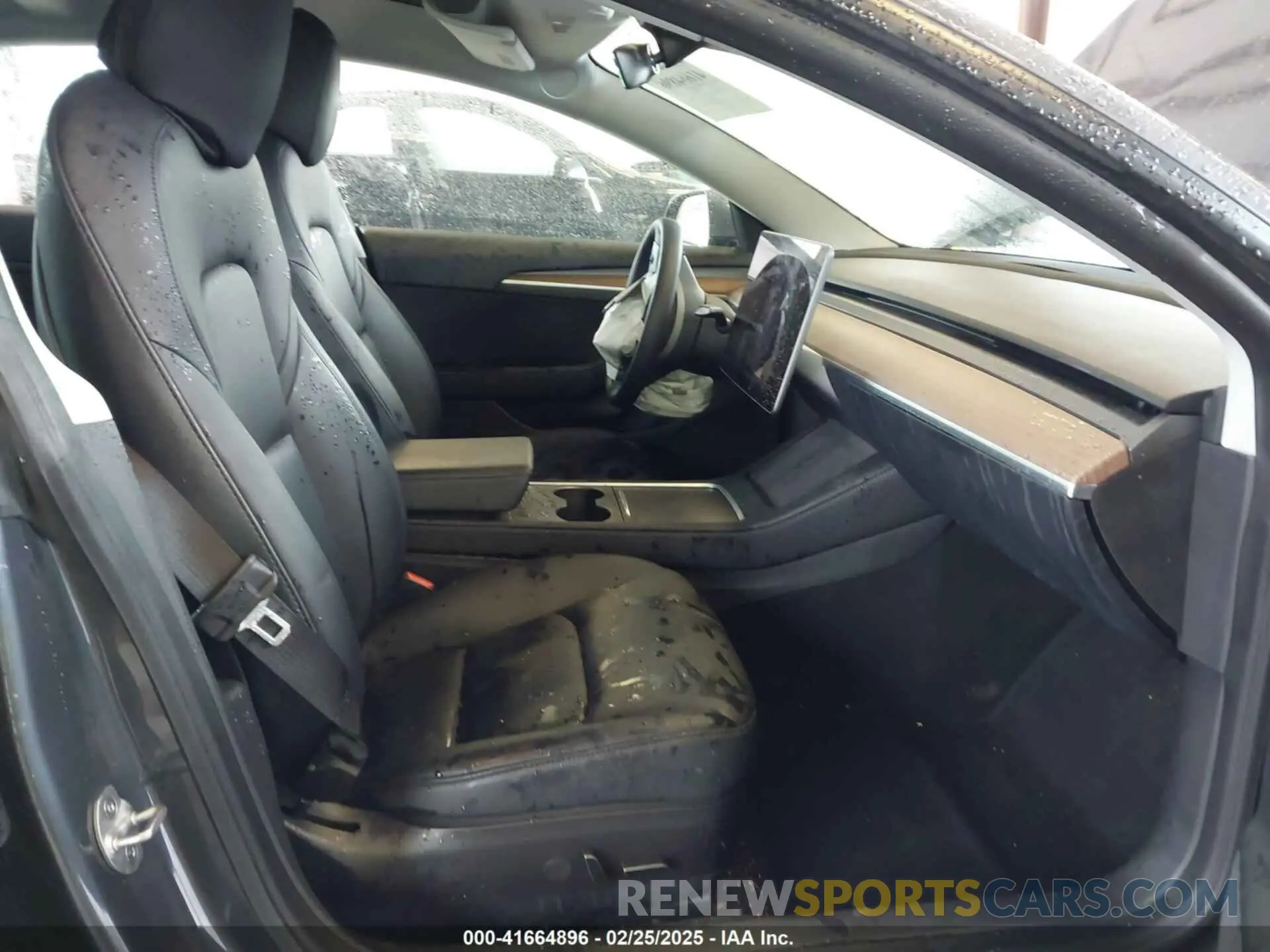 5 fotografías del automóvil dañado 5YJ3E1EB9NF260064 TESLA MODEL 3 2022