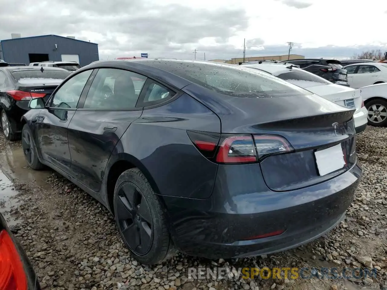 2 fotografías del automóvil dañado 5YJ3E1EB9NF327066 TESLA MODEL 3 2022