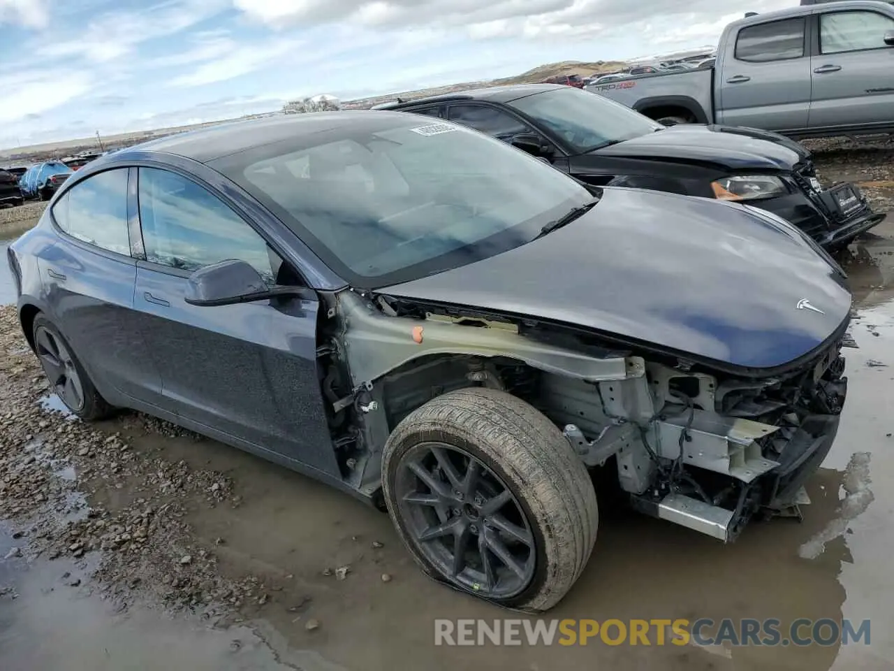 4 fotografías del automóvil dañado 5YJ3E1EB9NF327066 TESLA MODEL 3 2022