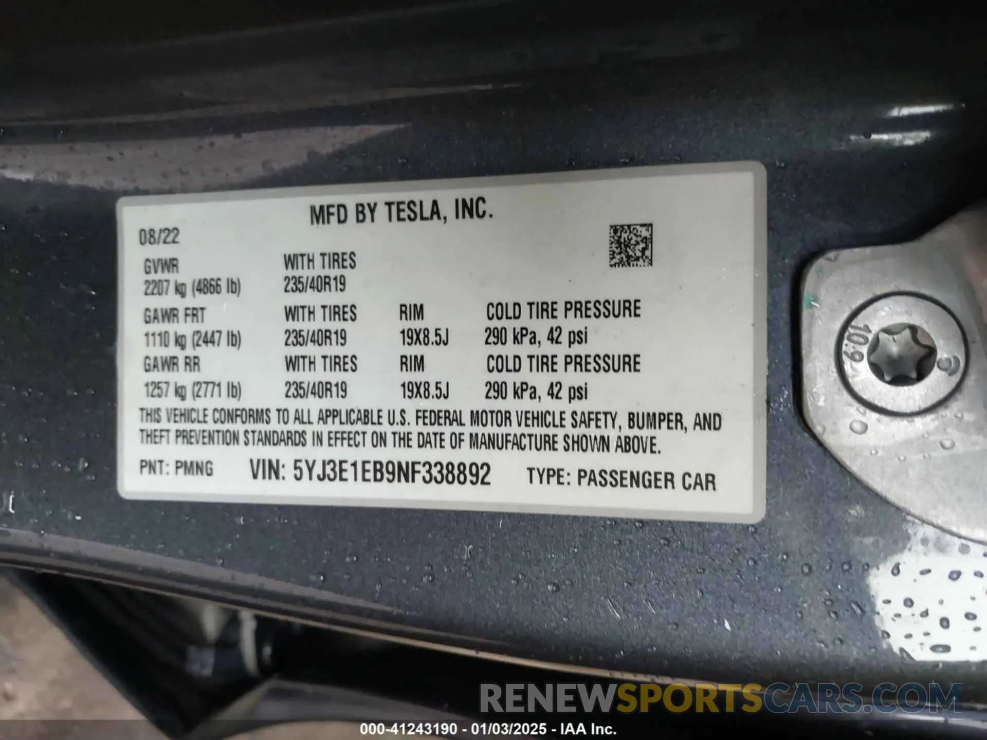 9 fotografías del automóvil dañado 5YJ3E1EB9NF338892 TESLA MODEL 3 2022