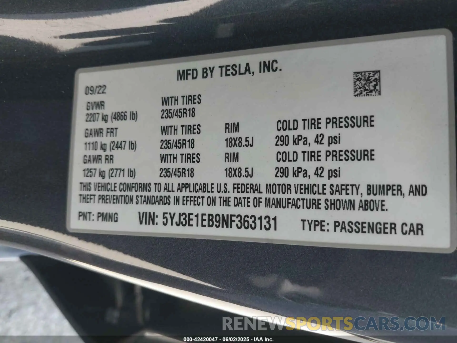 9 fotografías del automóvil dañado 5YJ3E1EB9NF363131 TESLA MODEL 3 2022
