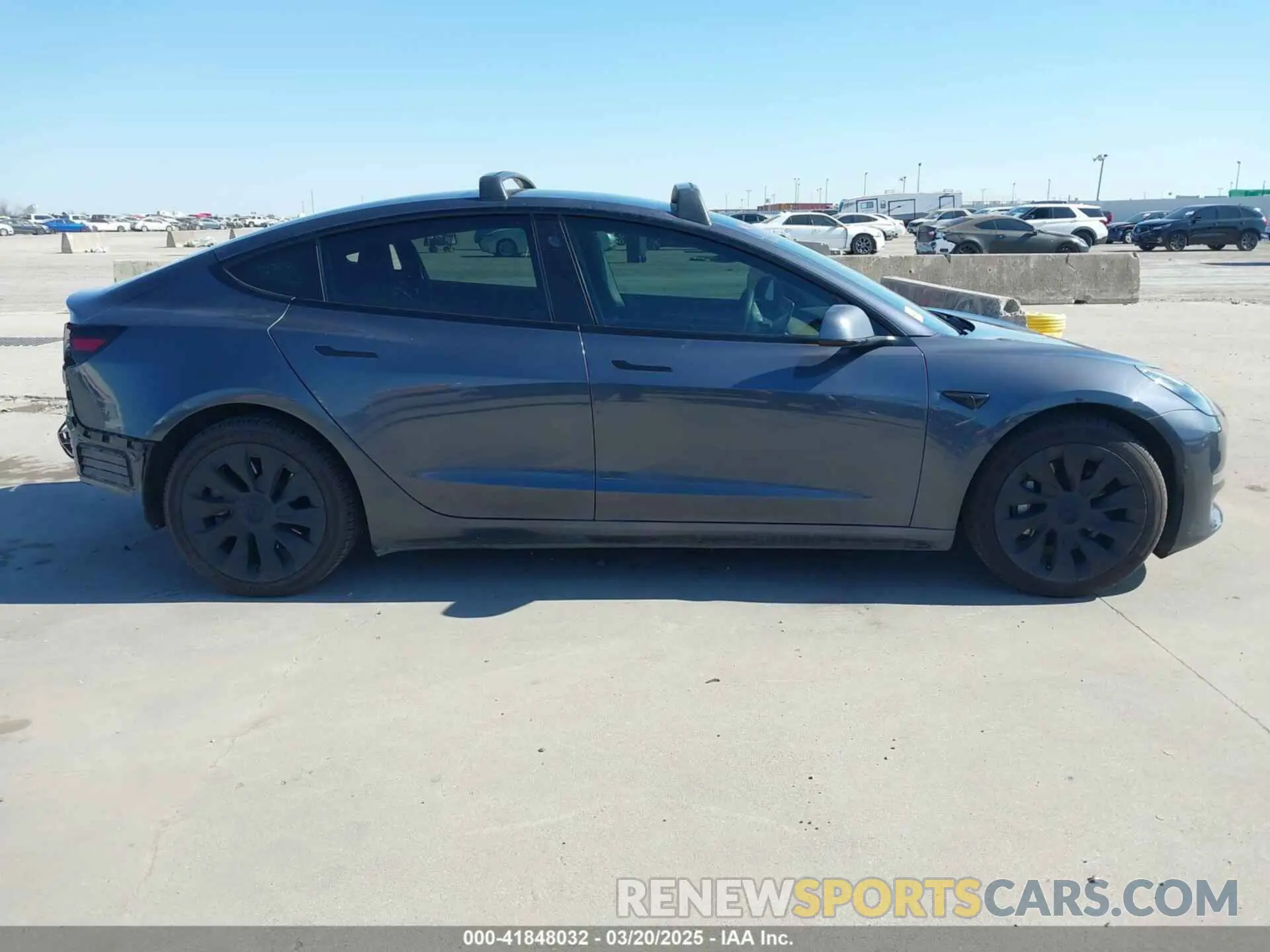 14 fotografías del automóvil dañado 5YJ3E1EBXNF115762 TESLA MODEL 3 2022