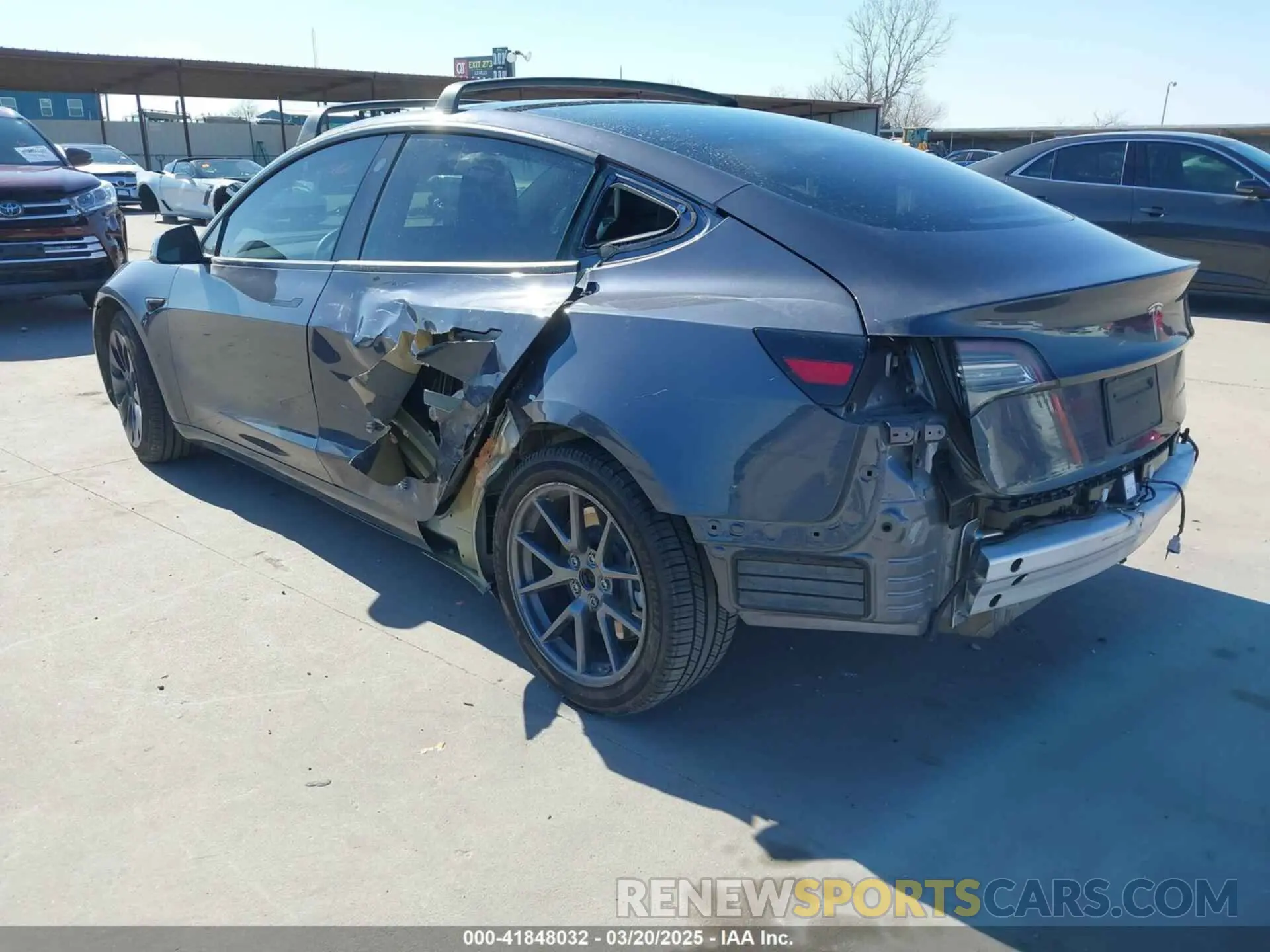 3 fotografías del automóvil dañado 5YJ3E1EBXNF115762 TESLA MODEL 3 2022