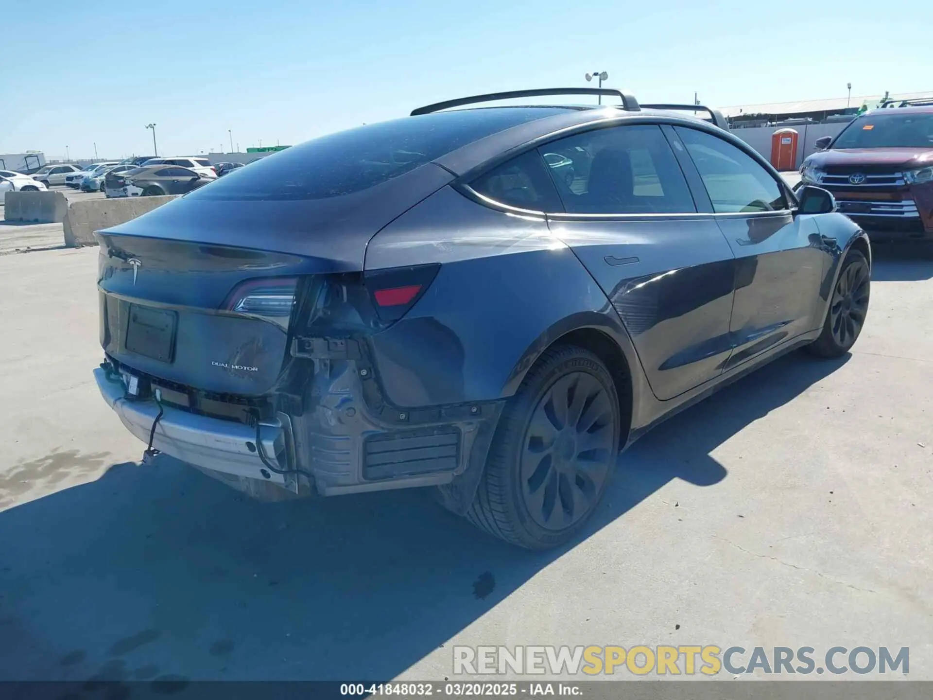 4 fotografías del automóvil dañado 5YJ3E1EBXNF115762 TESLA MODEL 3 2022