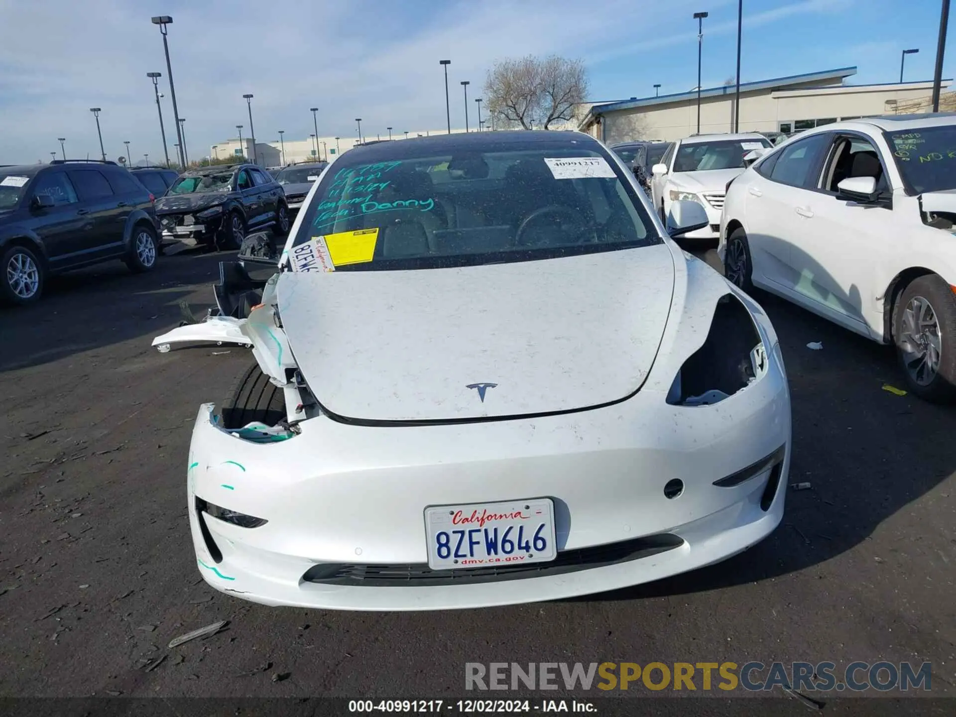 13 fotografías del automóvil dañado 5YJ3E1EBXNF118340 TESLA MODEL 3 2022
