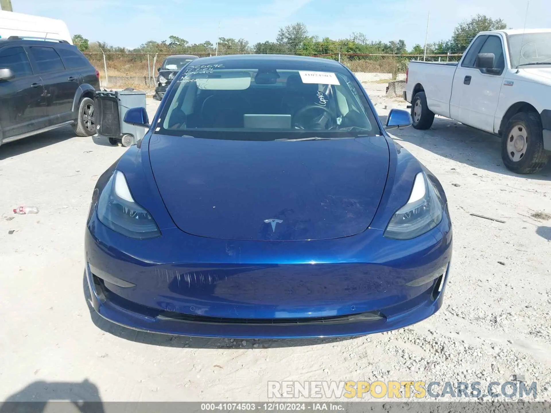11 fotografías del automóvil dañado 5YJ3E1EBXNF189683 TESLA MODEL 3 2022