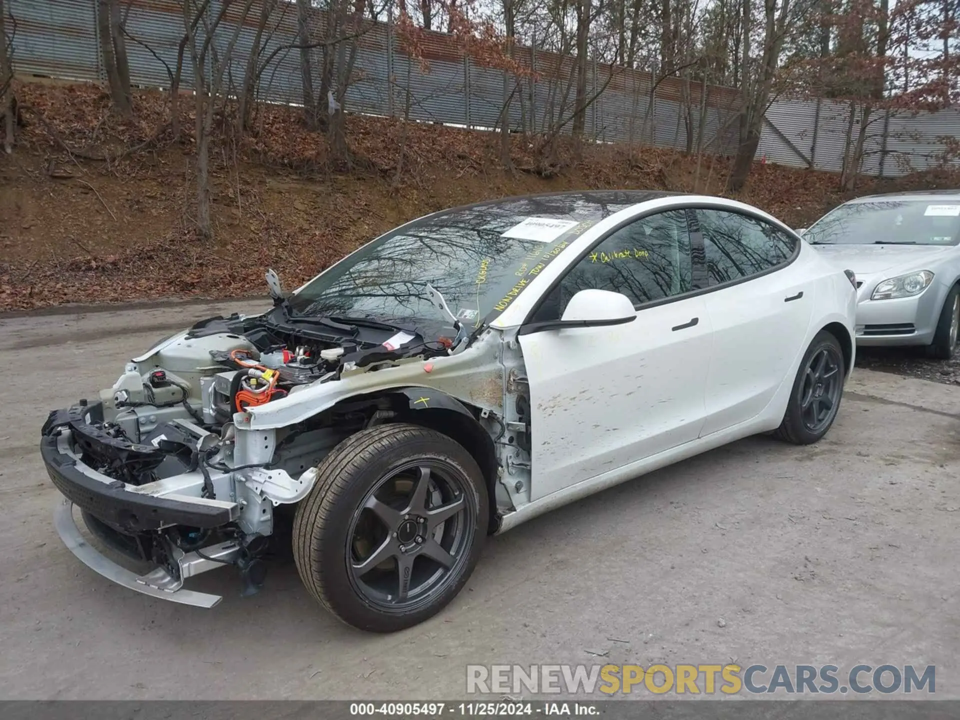 2 fotografías del automóvil dañado 5YJ3E1EBXNF198206 TESLA MODEL 3 2022