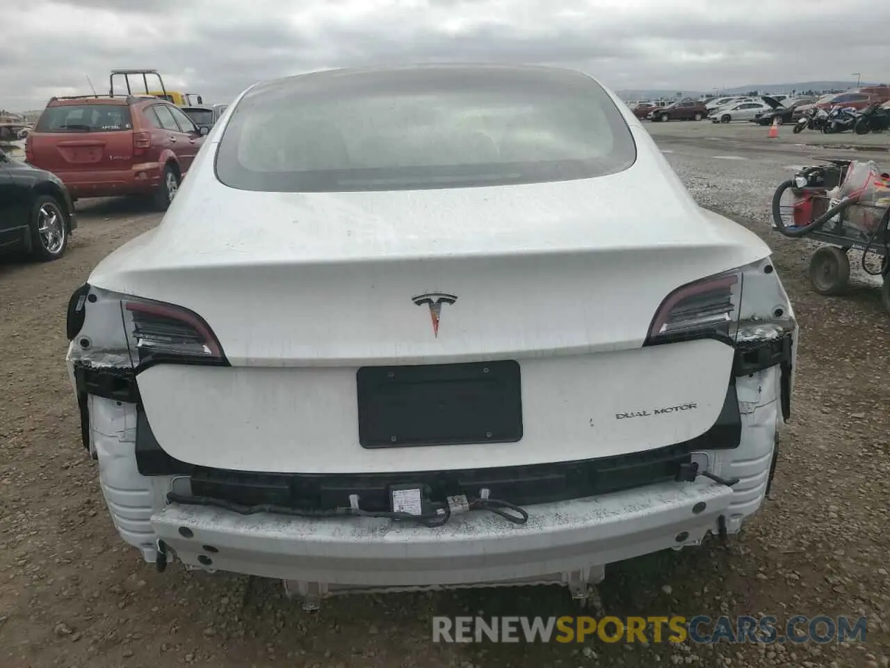 6 fotografías del automóvil dañado 5YJ3E1EBXNF298483 TESLA MODEL 3 2022