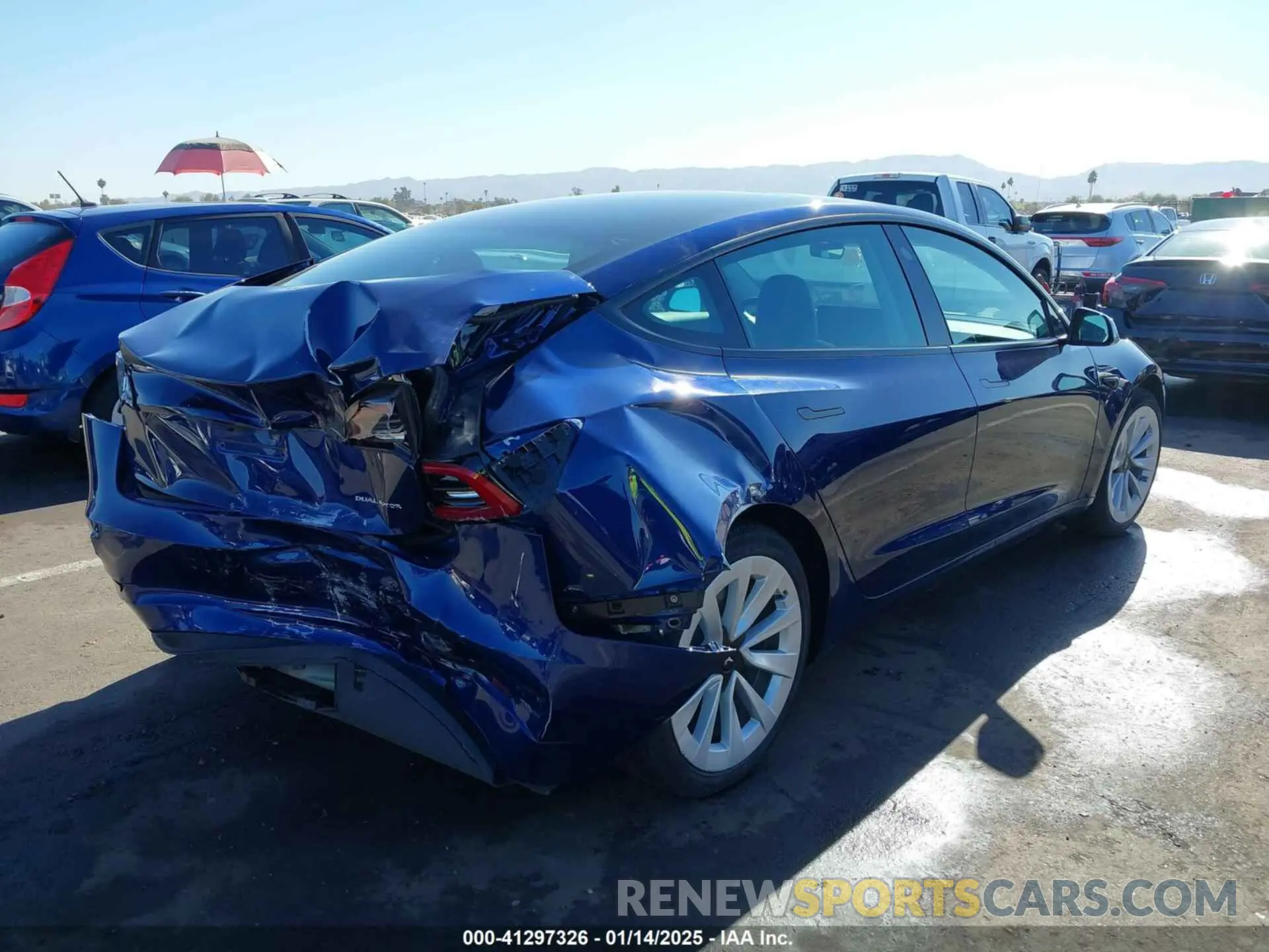 4 fotografías del automóvil dañado 5YJ3E1EBXNF317114 TESLA MODEL 3 2022