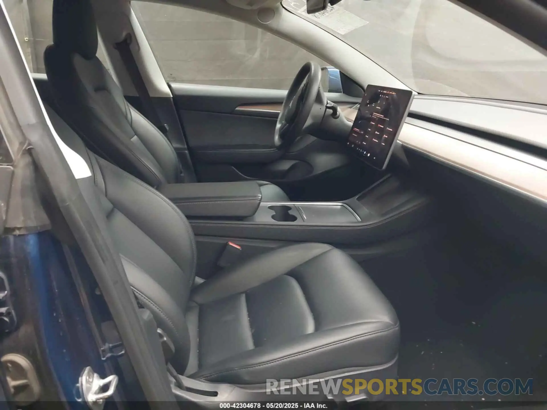 5 fotografías del automóvil dañado 5YJ3E1EC1NF104786 TESLA MODEL 3 2022