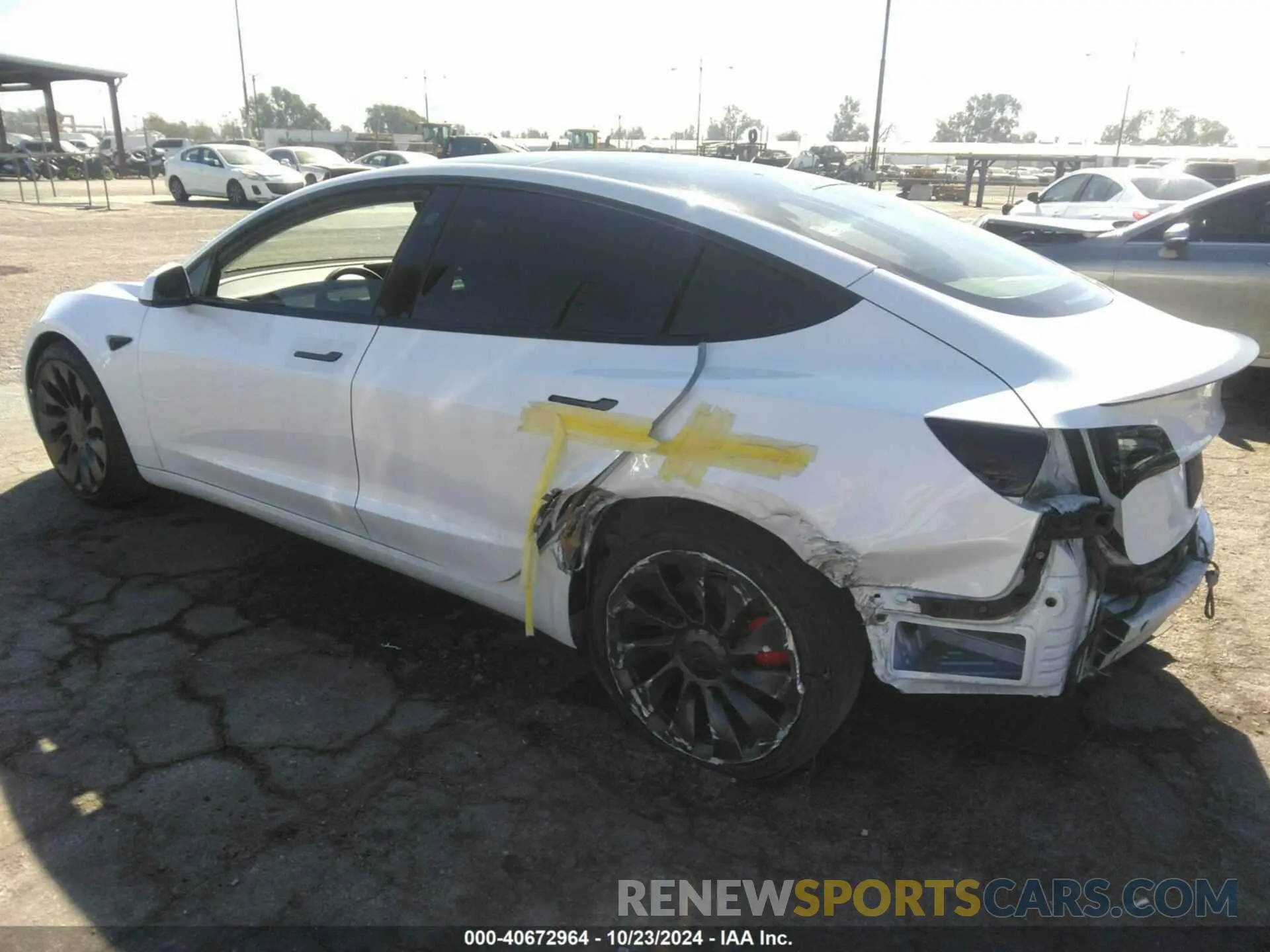 3 fotografías del automóvil dañado 5YJ3E1EC2NF275577 TESLA MODEL 3 2022