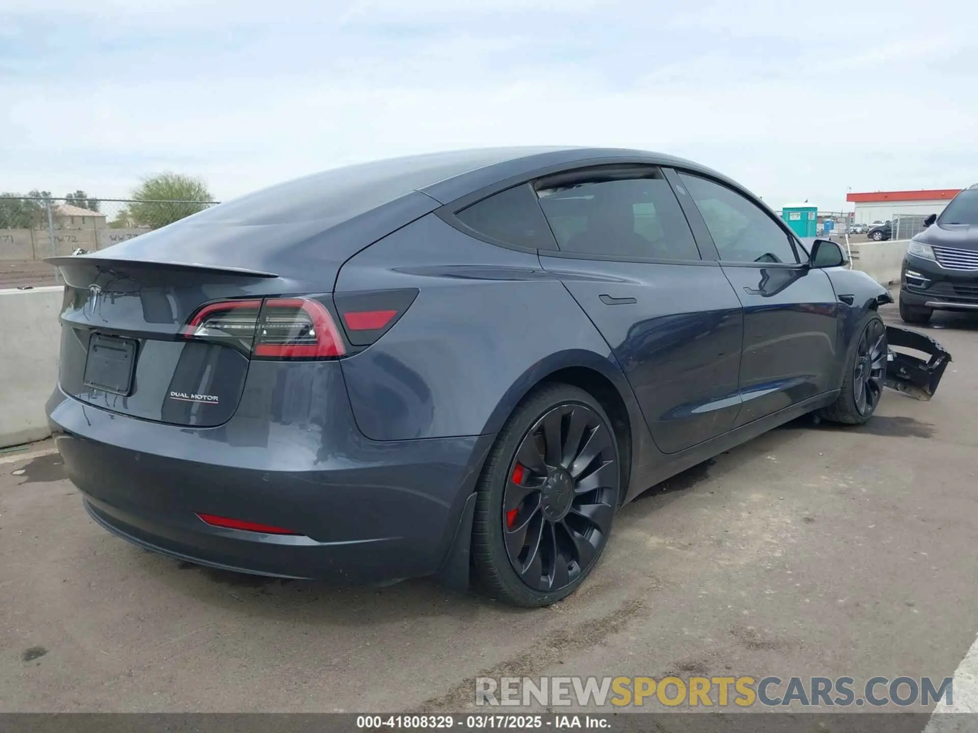4 fotografías del automóvil dañado 5YJ3E1EC3NF296891 TESLA MODEL 3 2022