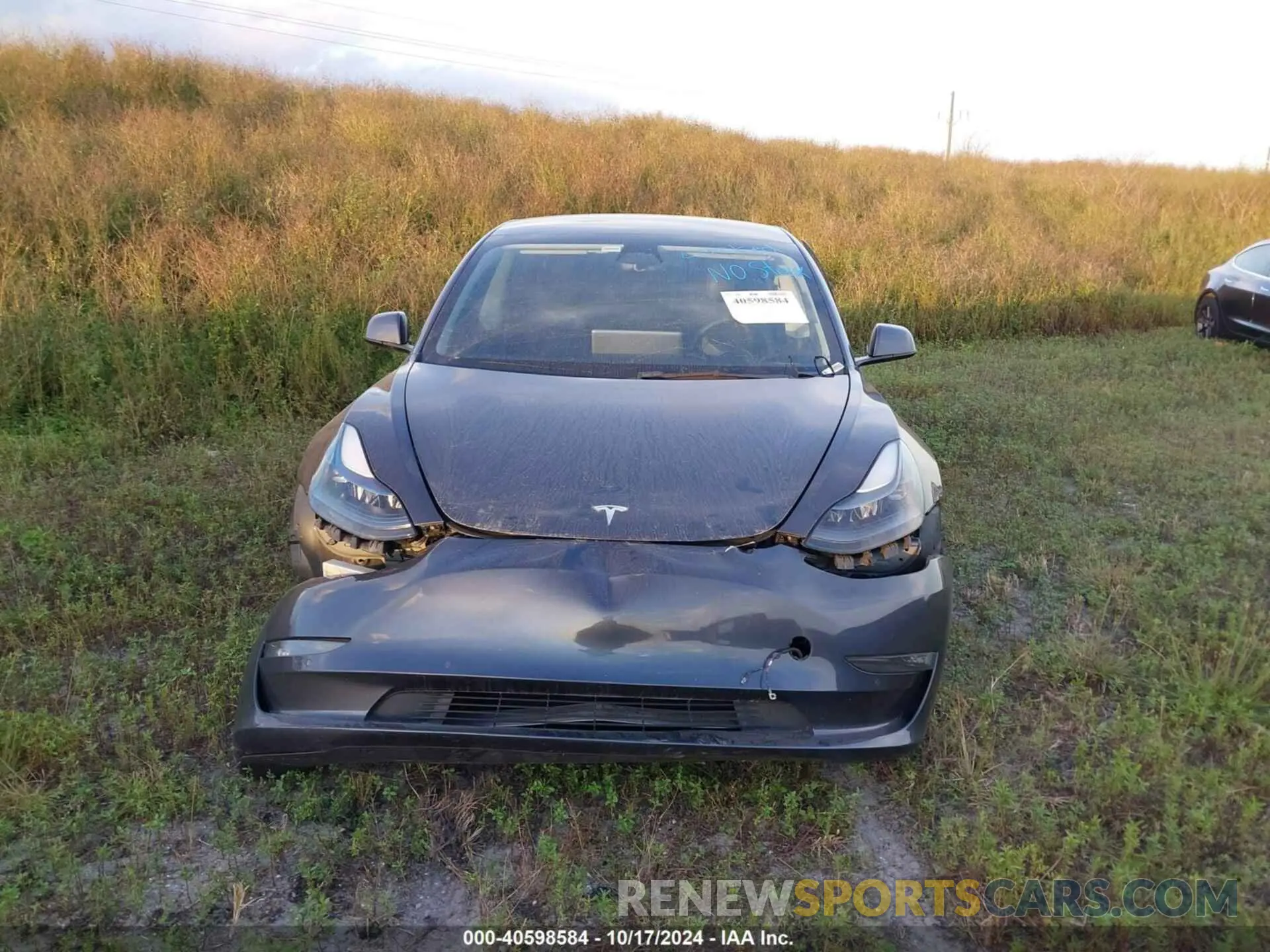 11 fotografías del automóvil dañado 5YJ3E1EC3NF346737 TESLA MODEL 3 2022