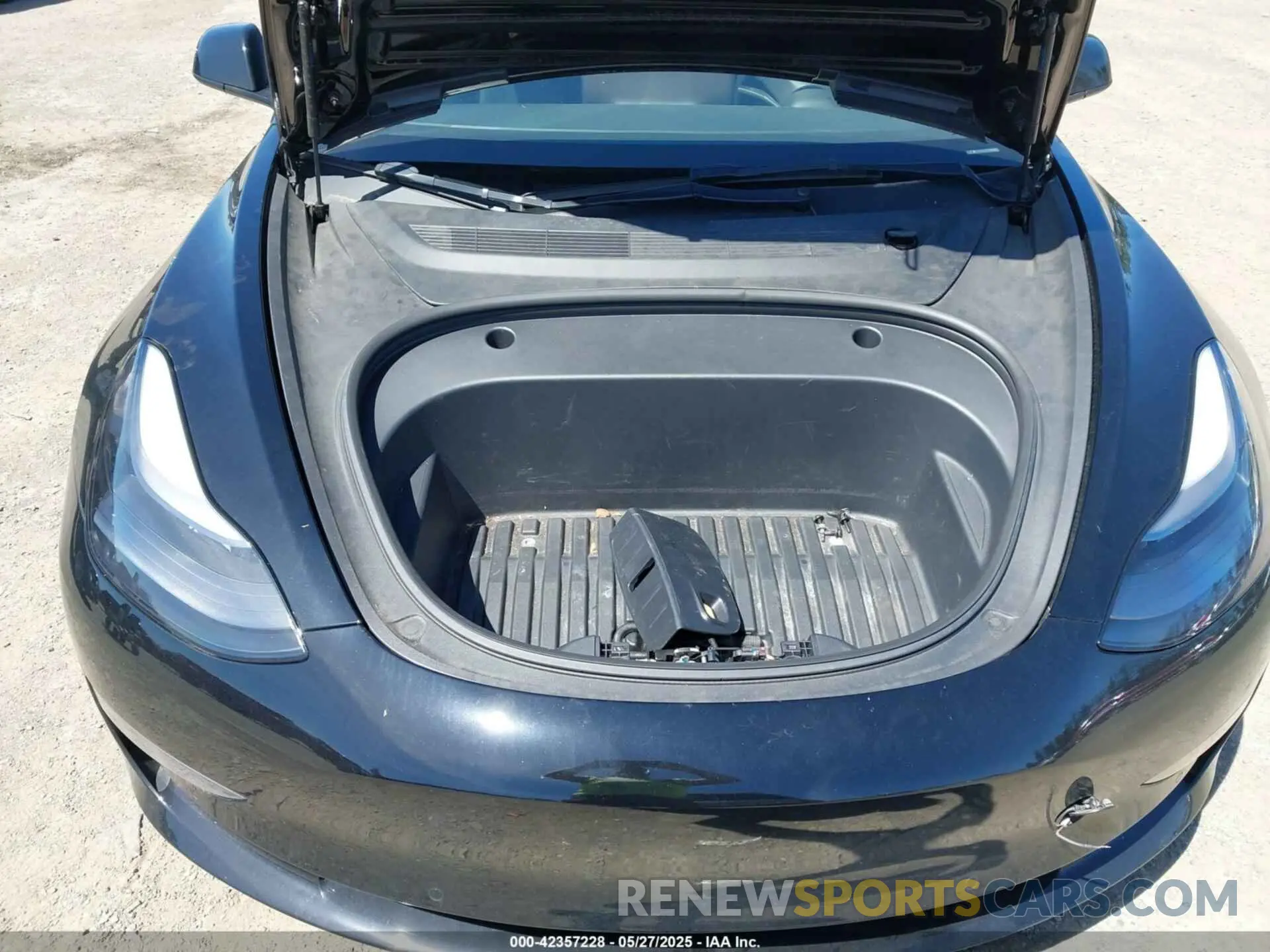 10 fotografías del automóvil dañado 5YJ3E1EC3NF348486 TESLA MODEL 3 2022