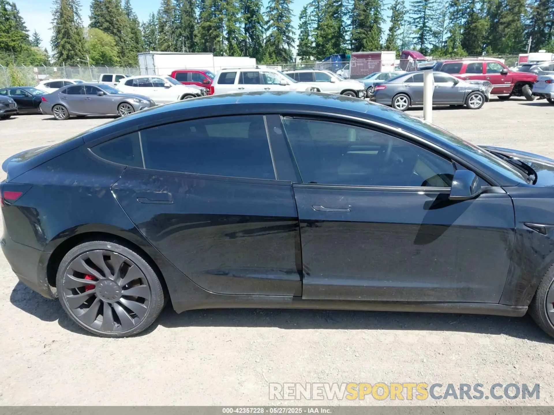 13 fotografías del automóvil dañado 5YJ3E1EC3NF348486 TESLA MODEL 3 2022