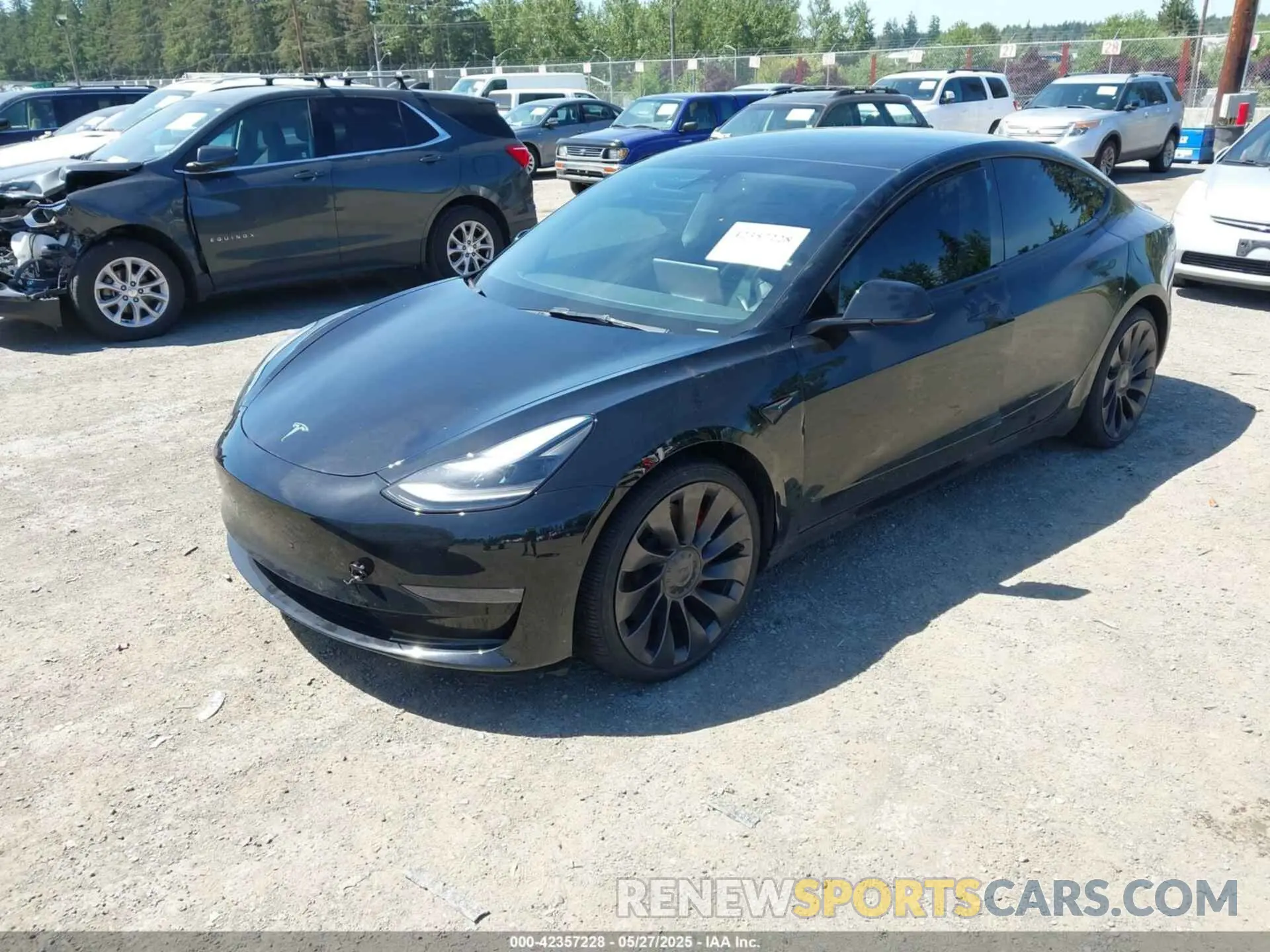 2 fotografías del automóvil dañado 5YJ3E1EC3NF348486 TESLA MODEL 3 2022