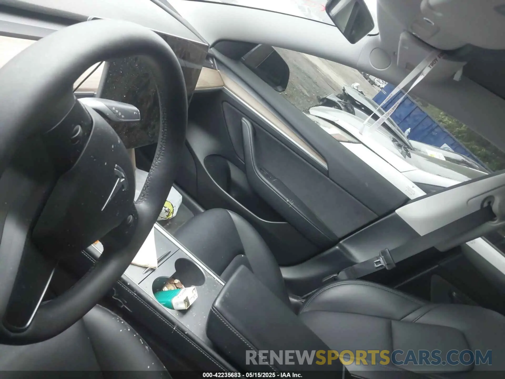 17 fotografías del automóvil dañado 5YJ3E1EC4NF125289 TESLA MODEL 3 2022