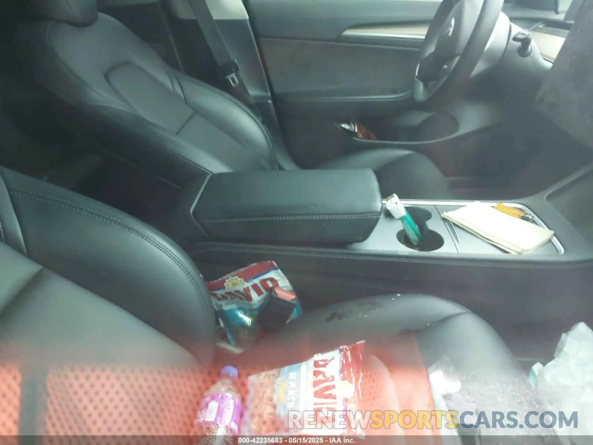 5 fotografías del automóvil dañado 5YJ3E1EC4NF125289 TESLA MODEL 3 2022