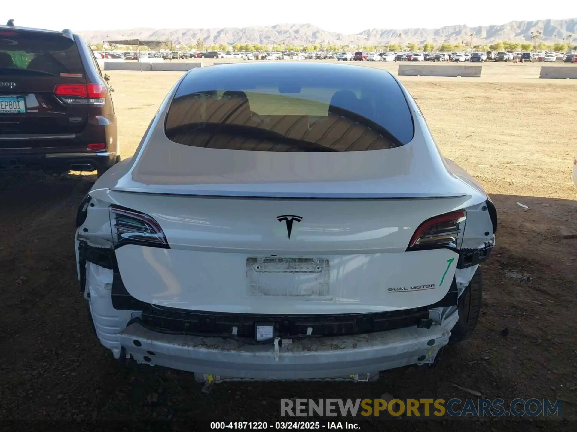 16 fotografías del automóvil dañado 5YJ3E1EC4NF342227 TESLA MODEL 3 2022
