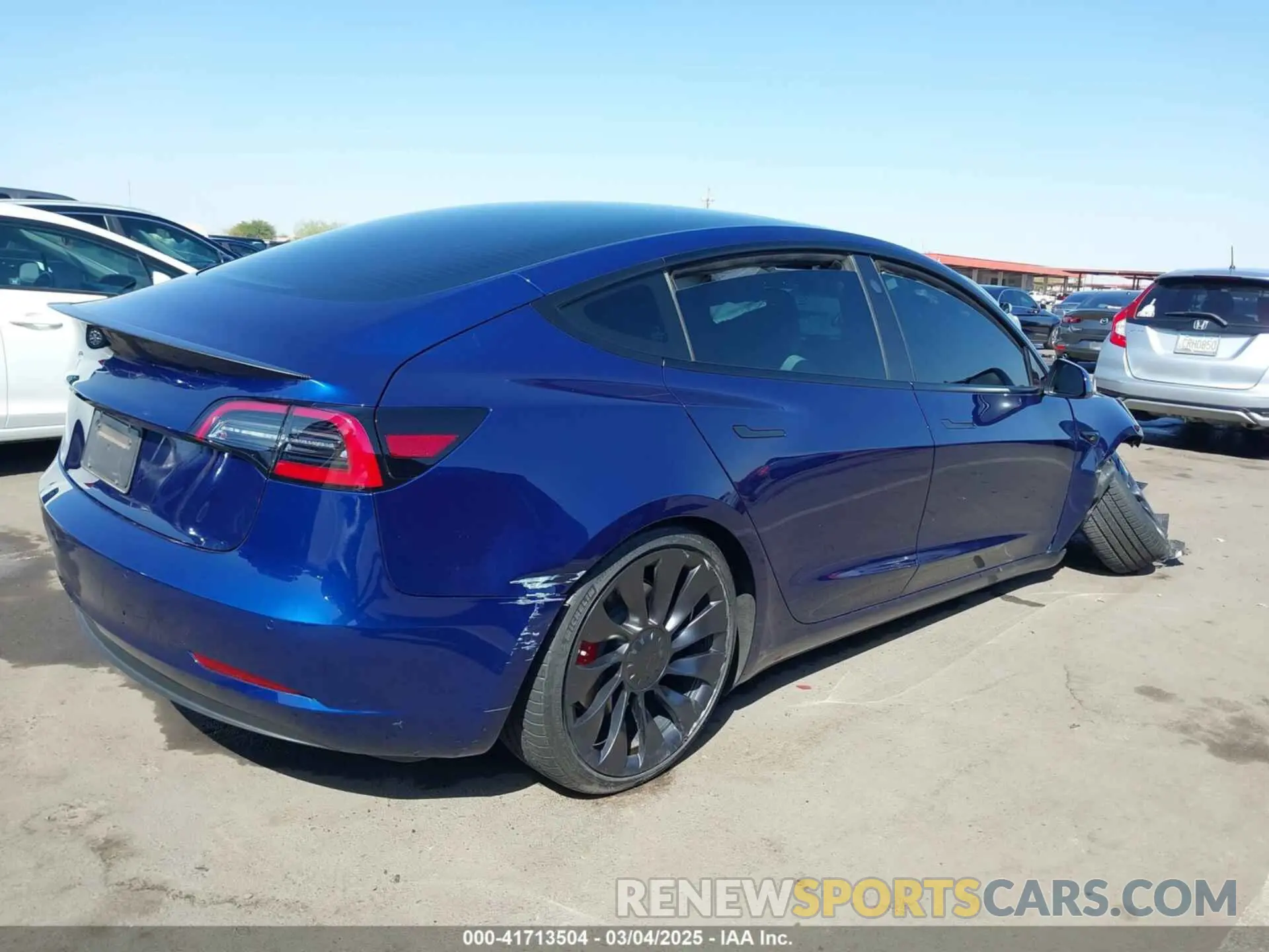 4 fotografías del automóvil dañado 5YJ3E1EC4NF347055 TESLA MODEL 3 2022
