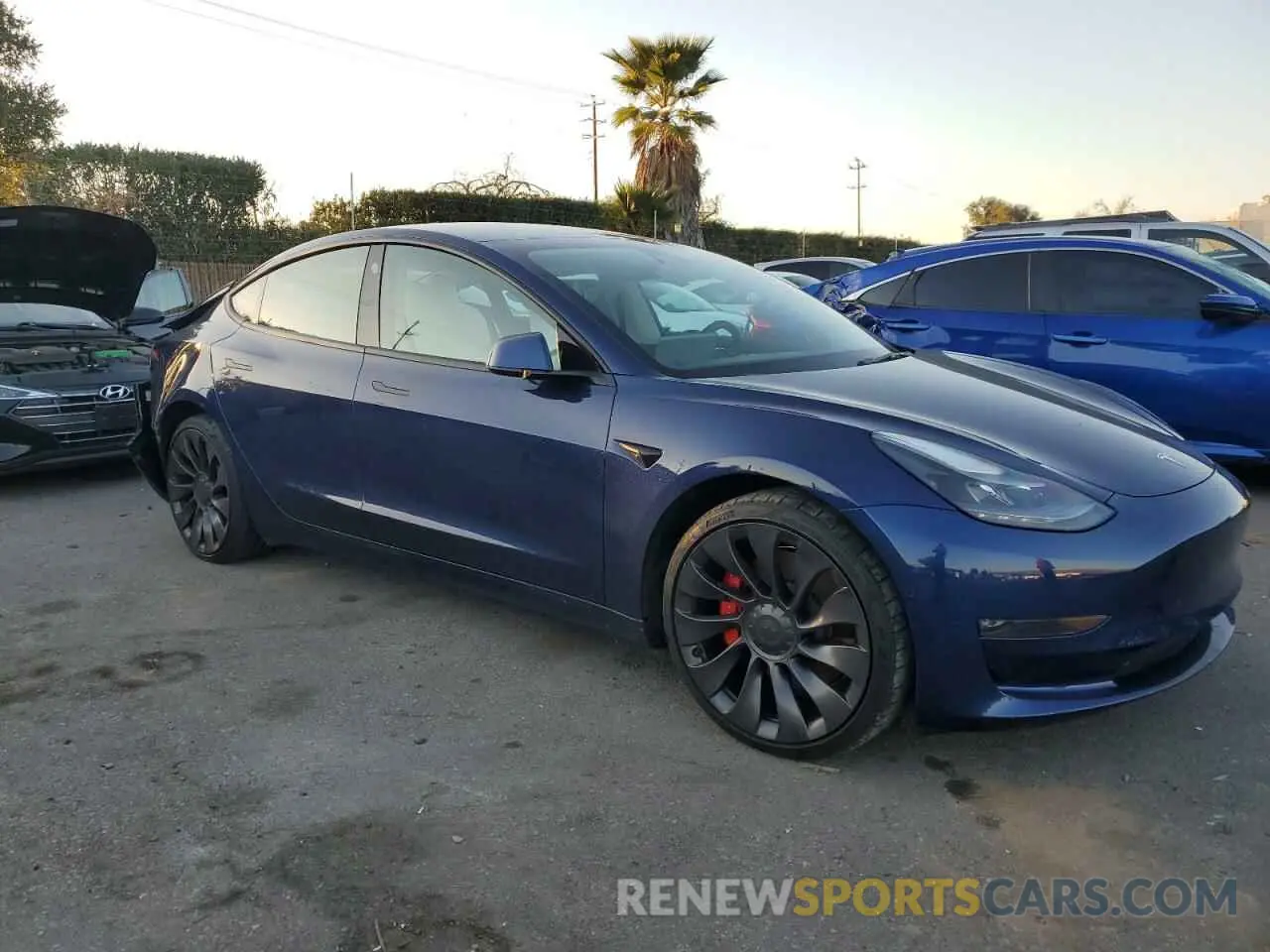 4 fotografías del automóvil dañado 5YJ3E1EC5NF159709 TESLA MODEL 3 2022