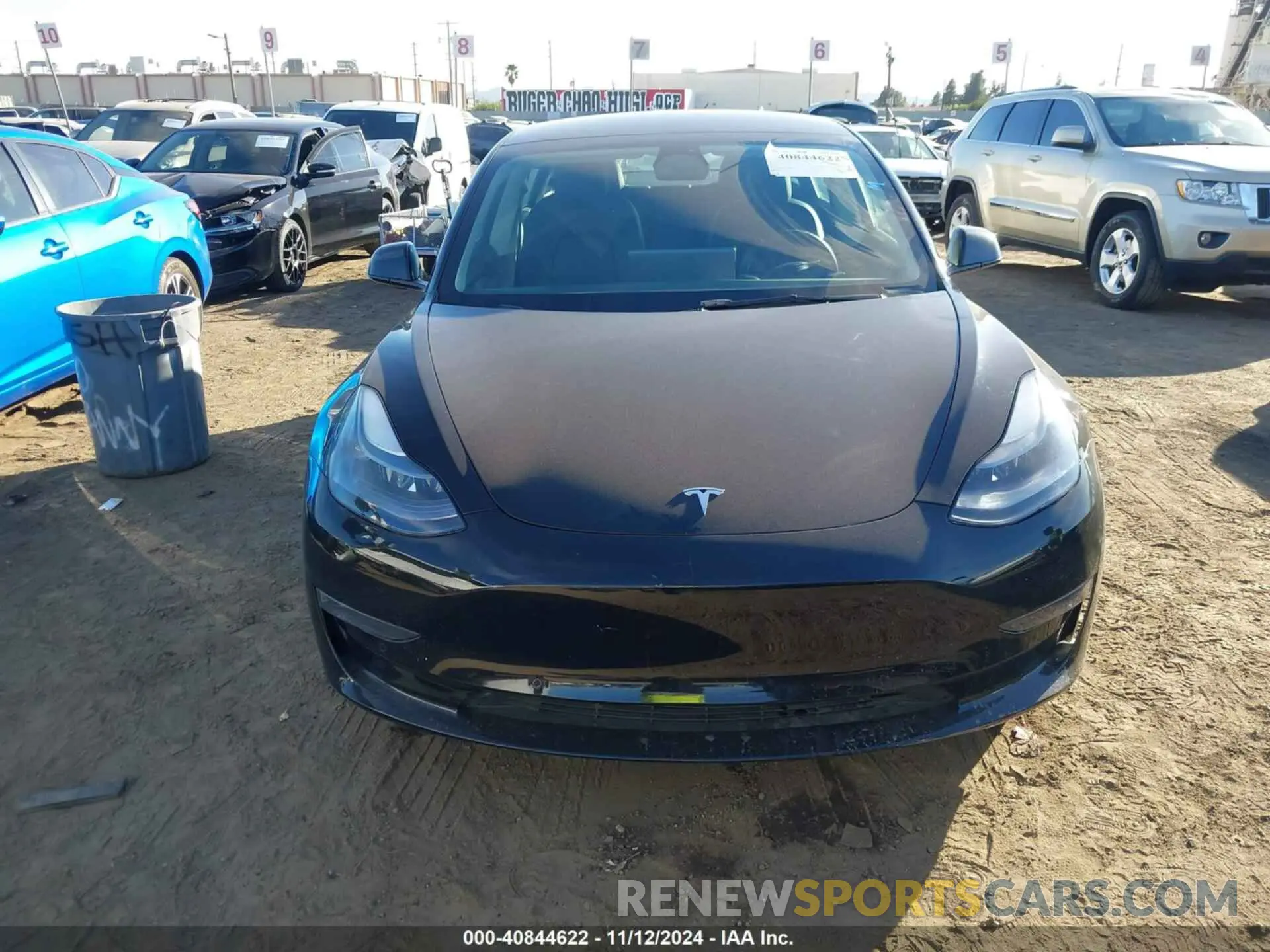 11 fotografías del automóvil dañado 5YJ3E1EC5NF261155 TESLA MODEL 3 2022