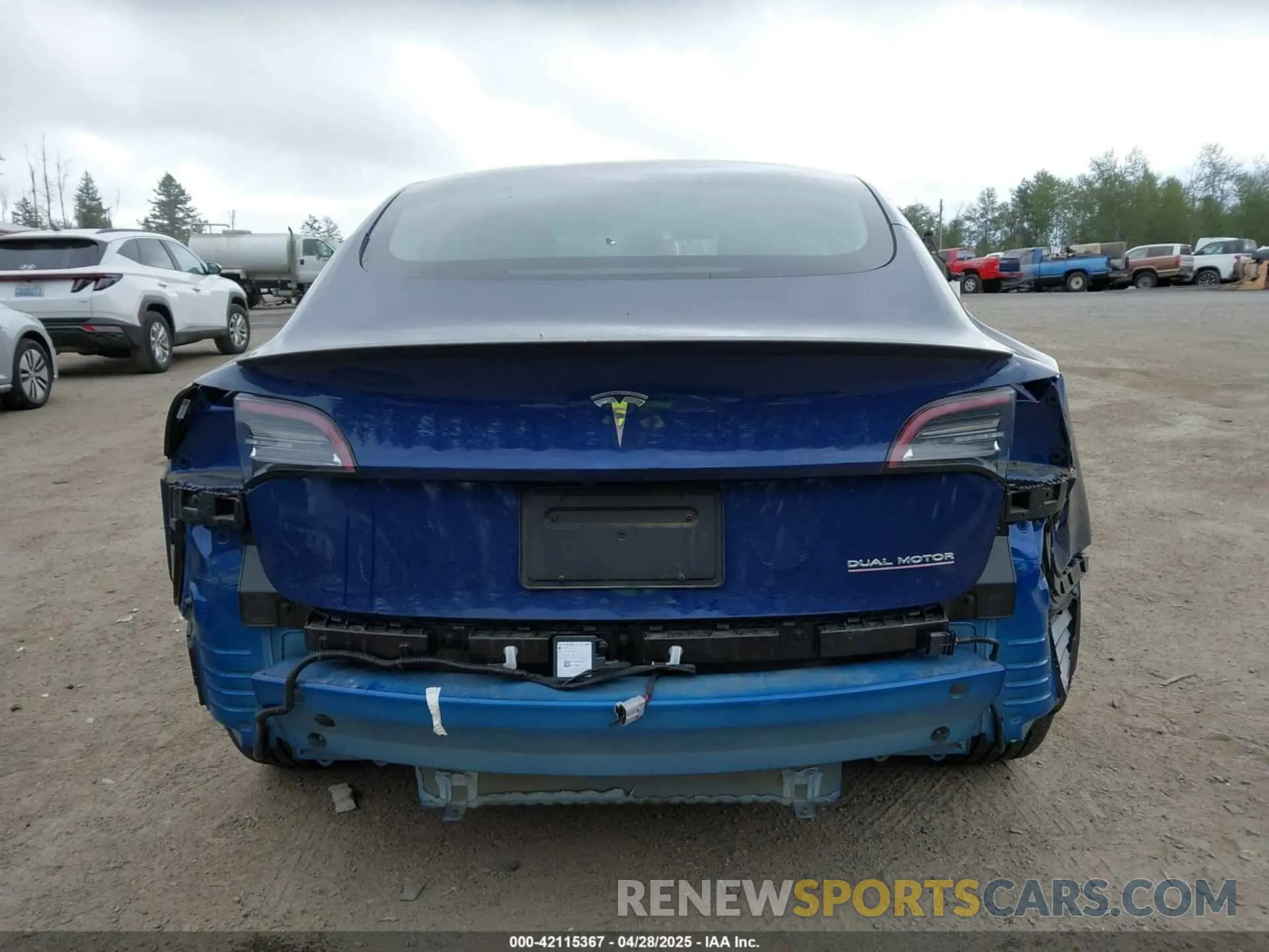 17 fotografías del automóvil dañado 5YJ3E1EC5NF356461 TESLA MODEL 3 2022