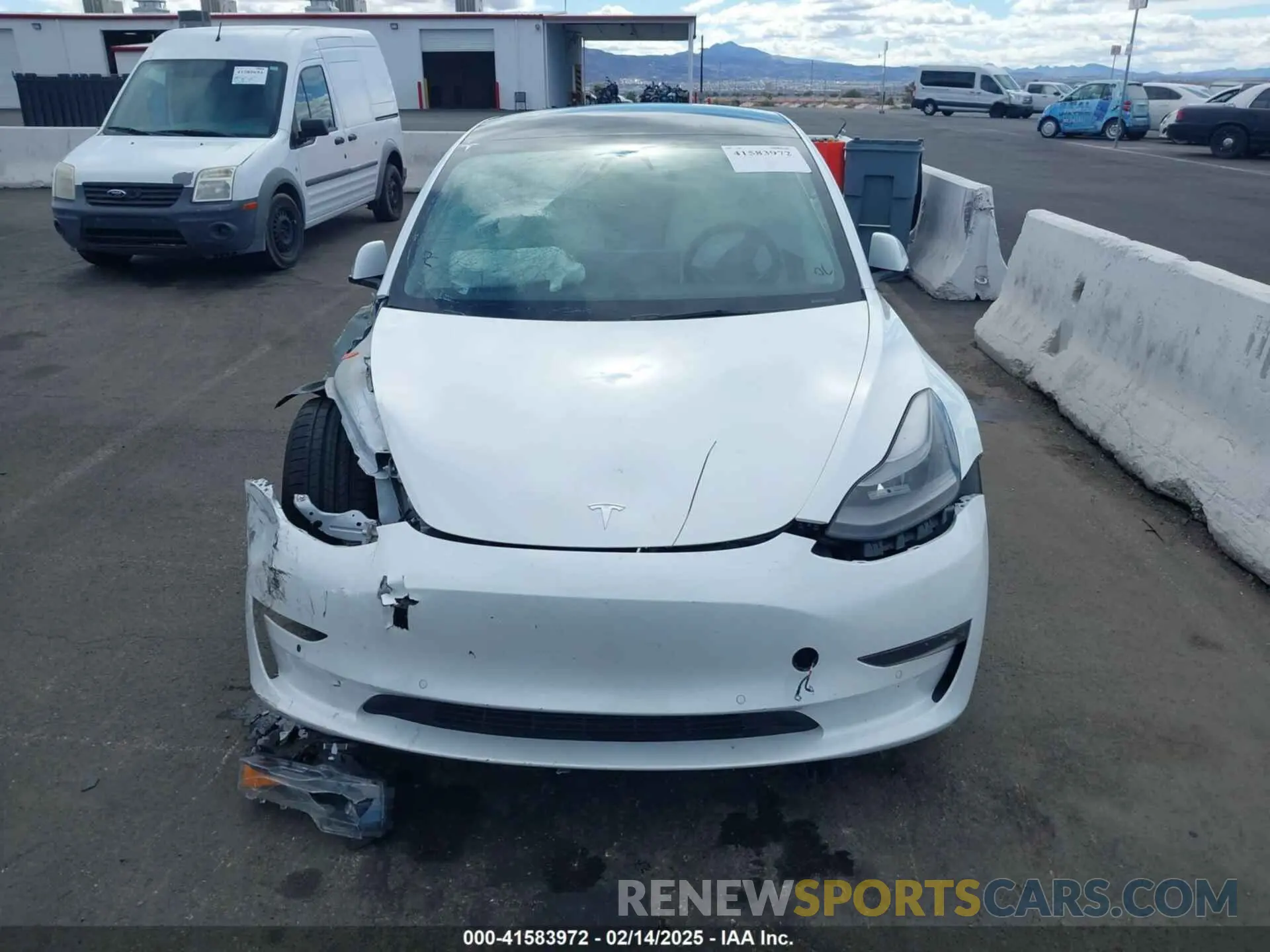 11 fotografías del automóvil dañado 5YJ3E1EC6NF111958 TESLA MODEL 3 2022