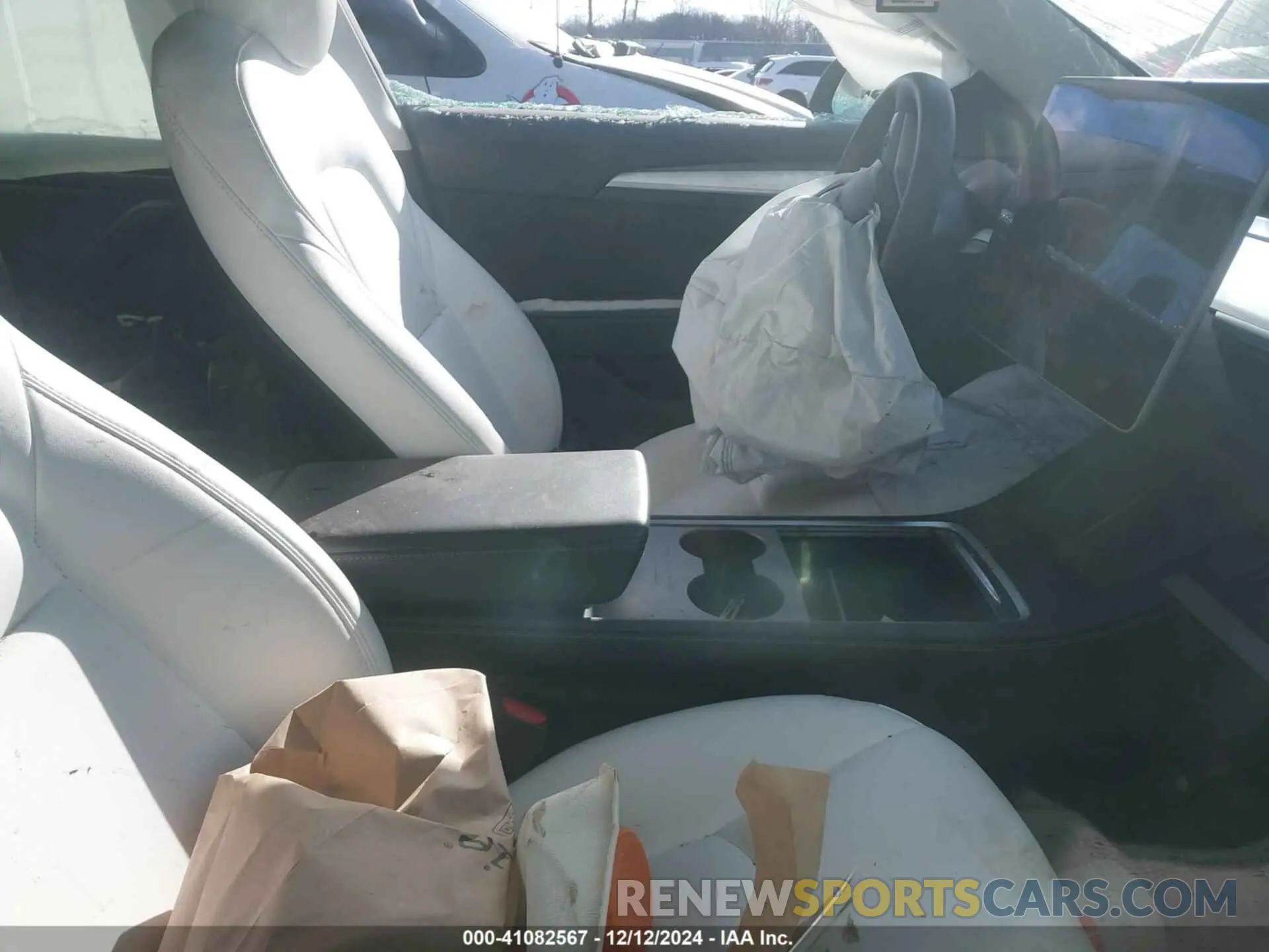 5 fotografías del automóvil dañado 5YJ3E1EC6NF112642 TESLA MODEL 3 2022