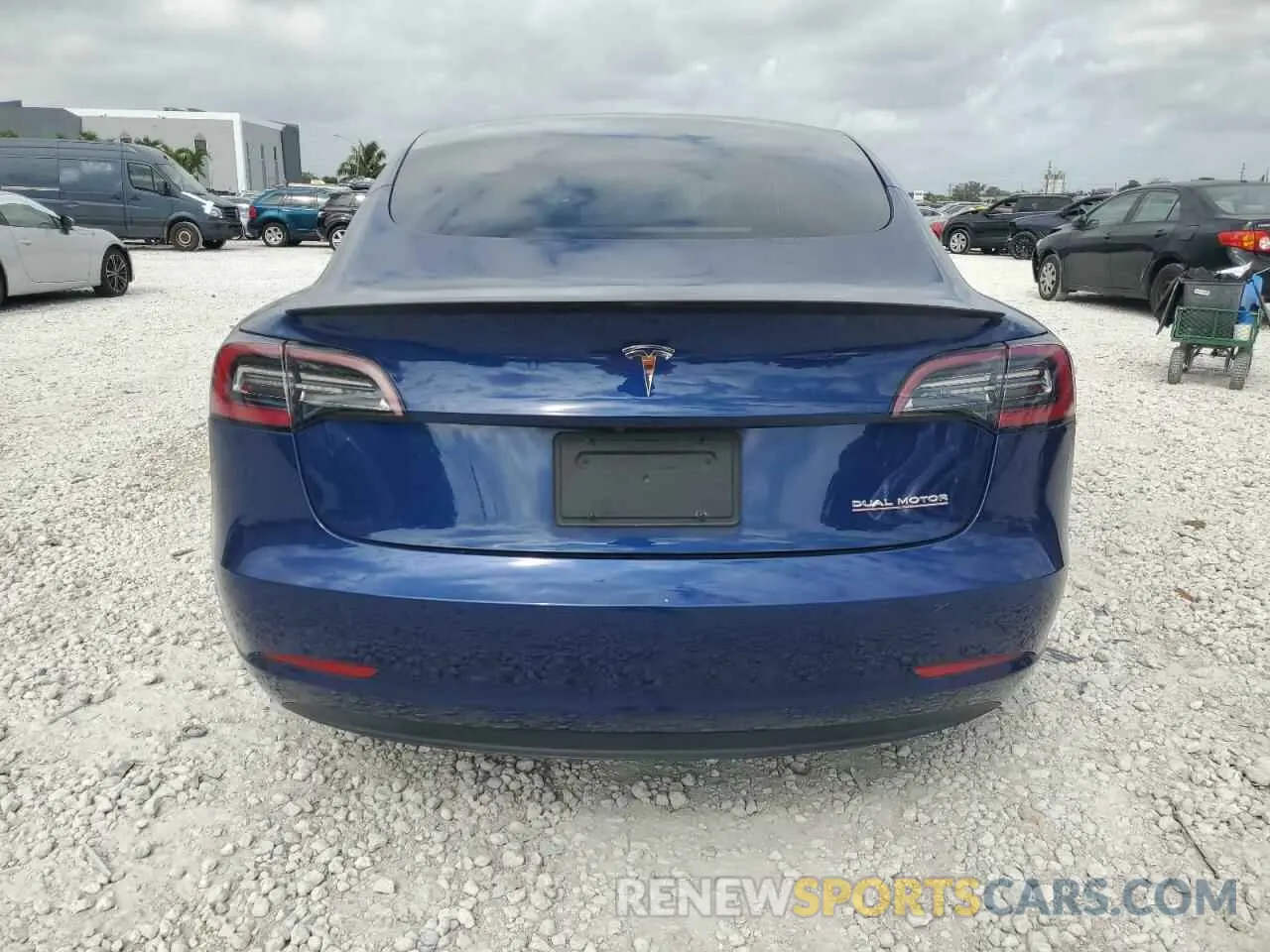 6 fotografías del automóvil dañado 5YJ3E1EC6NF254487 TESLA MODEL 3 2022