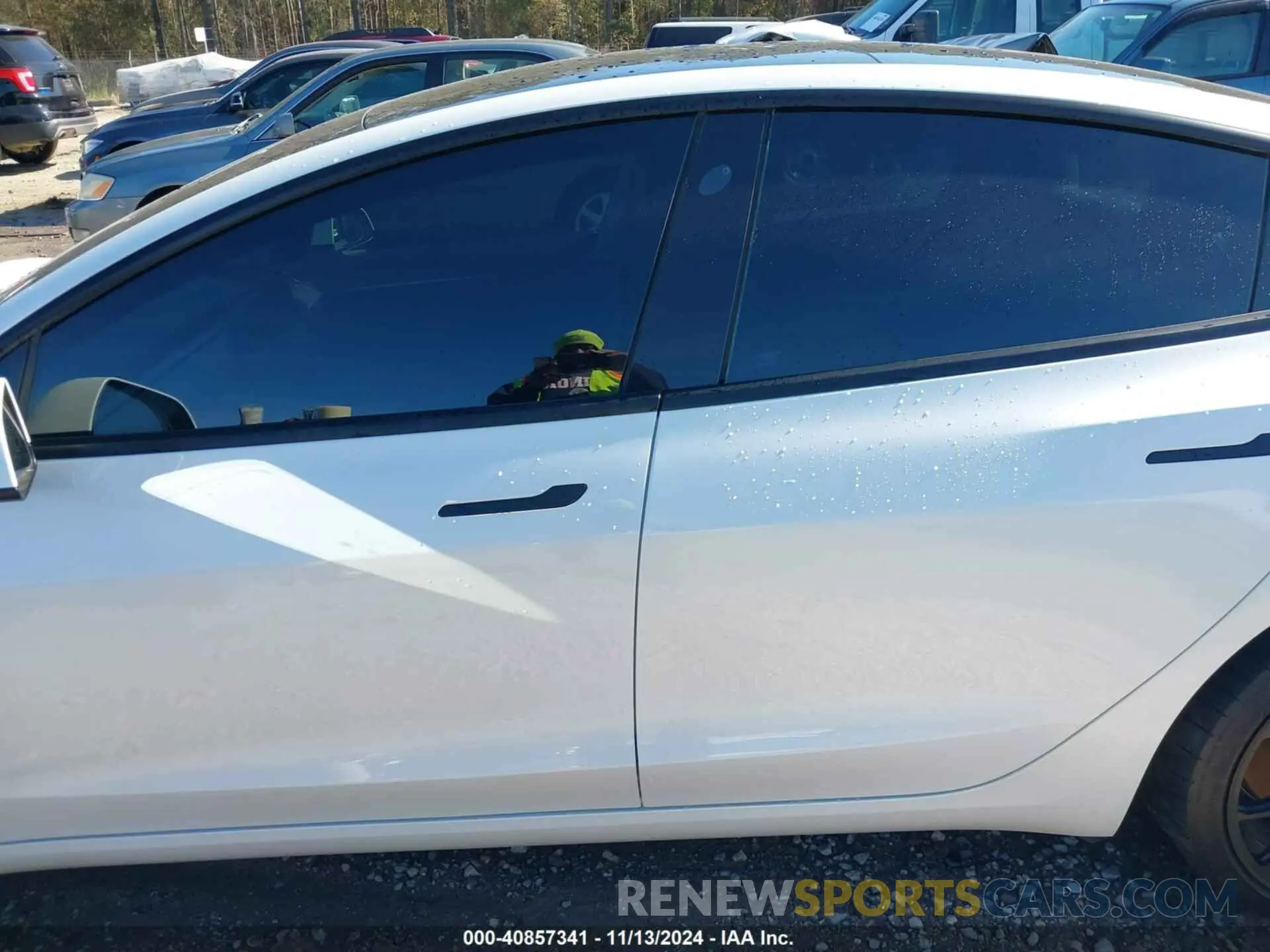 14 fotografías del automóvil dañado 5YJ3E1EC6NF342892 TESLA MODEL 3 2022