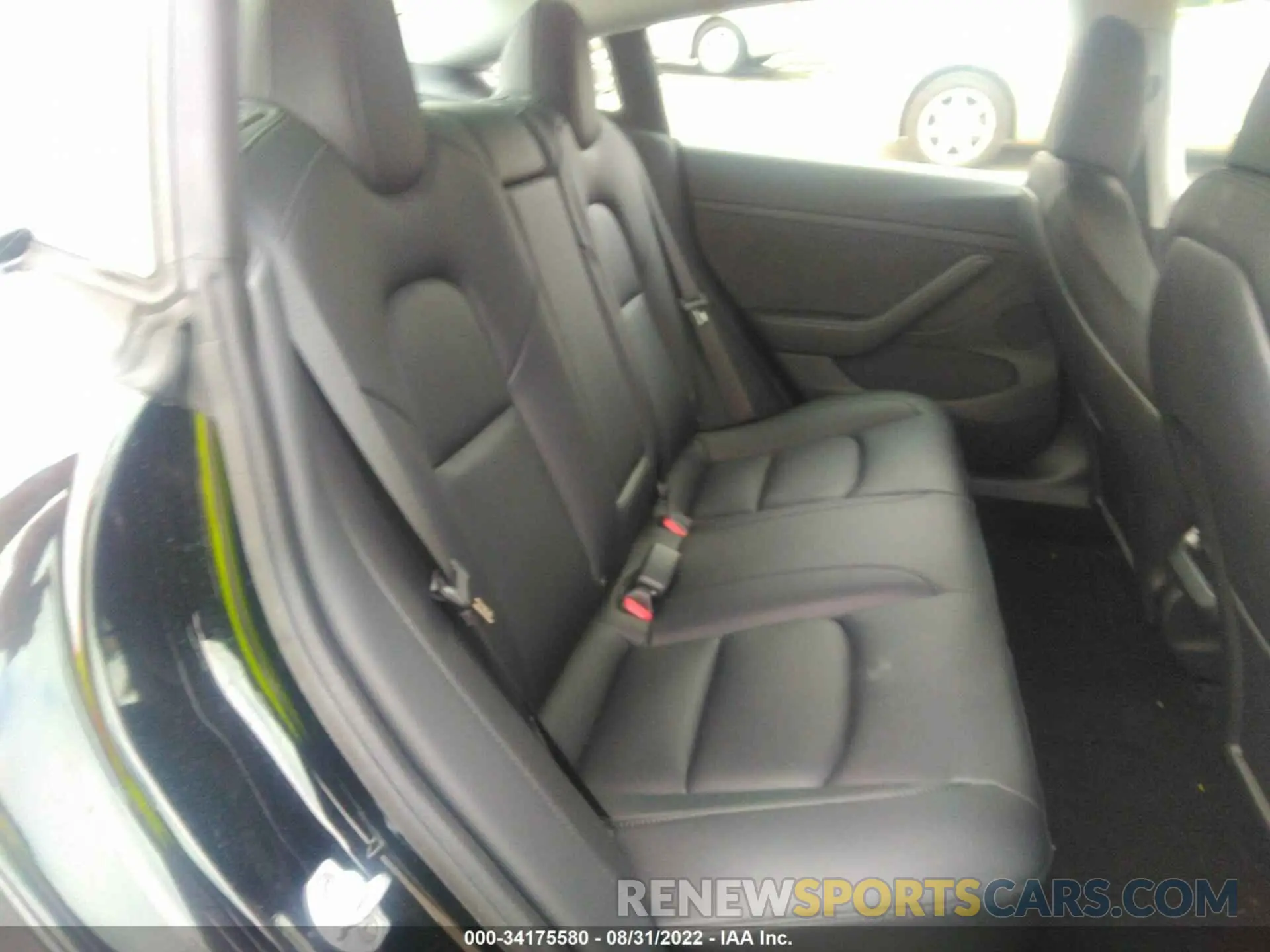 8 fotografías del automóvil dañado 5YJ3E1EC7NF143379 TESLA MODEL 3 2022